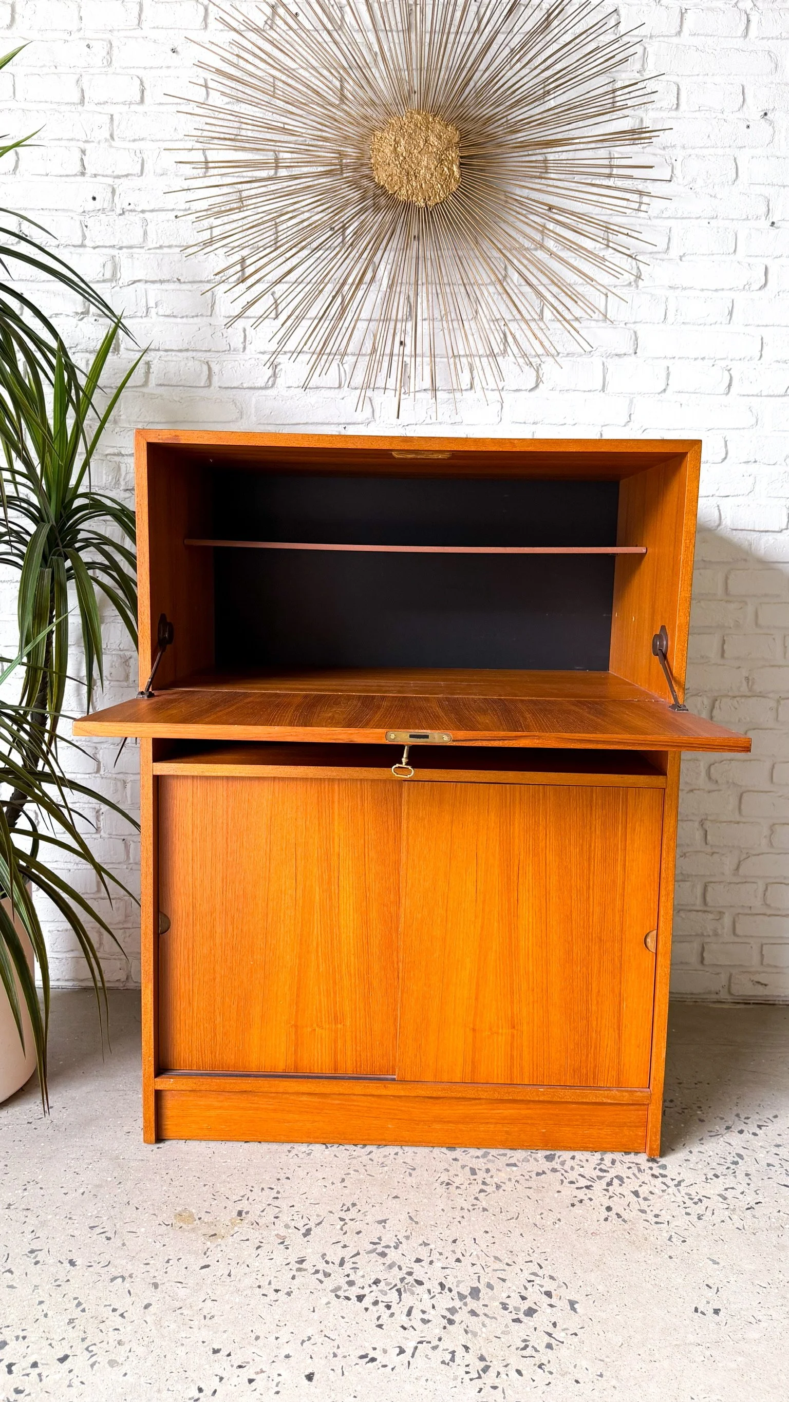 Teak Desk or Bar with fold down flap8.jpg