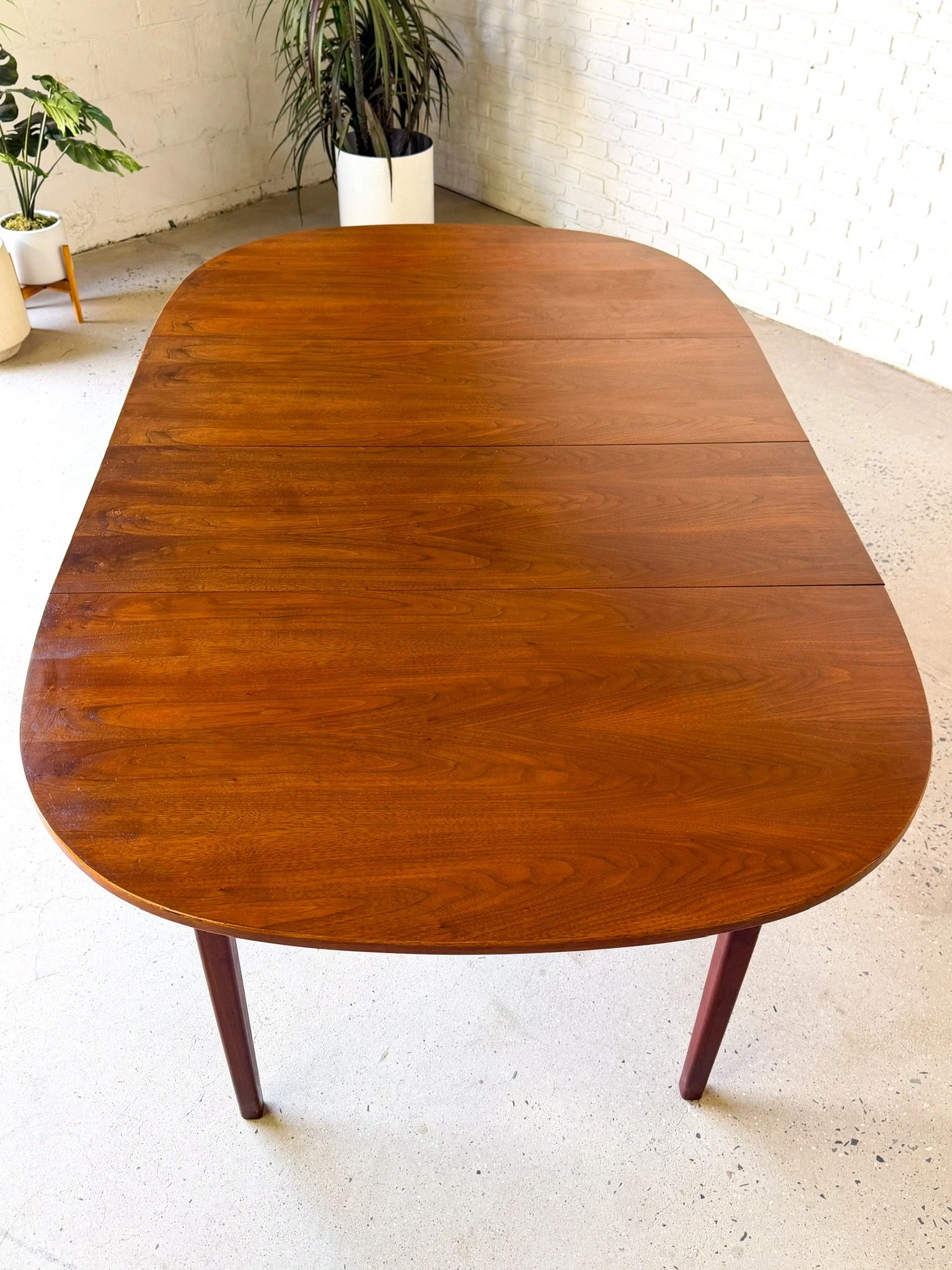 Founders Oiled Walnut Dining Table With Two Leaves13.jpg