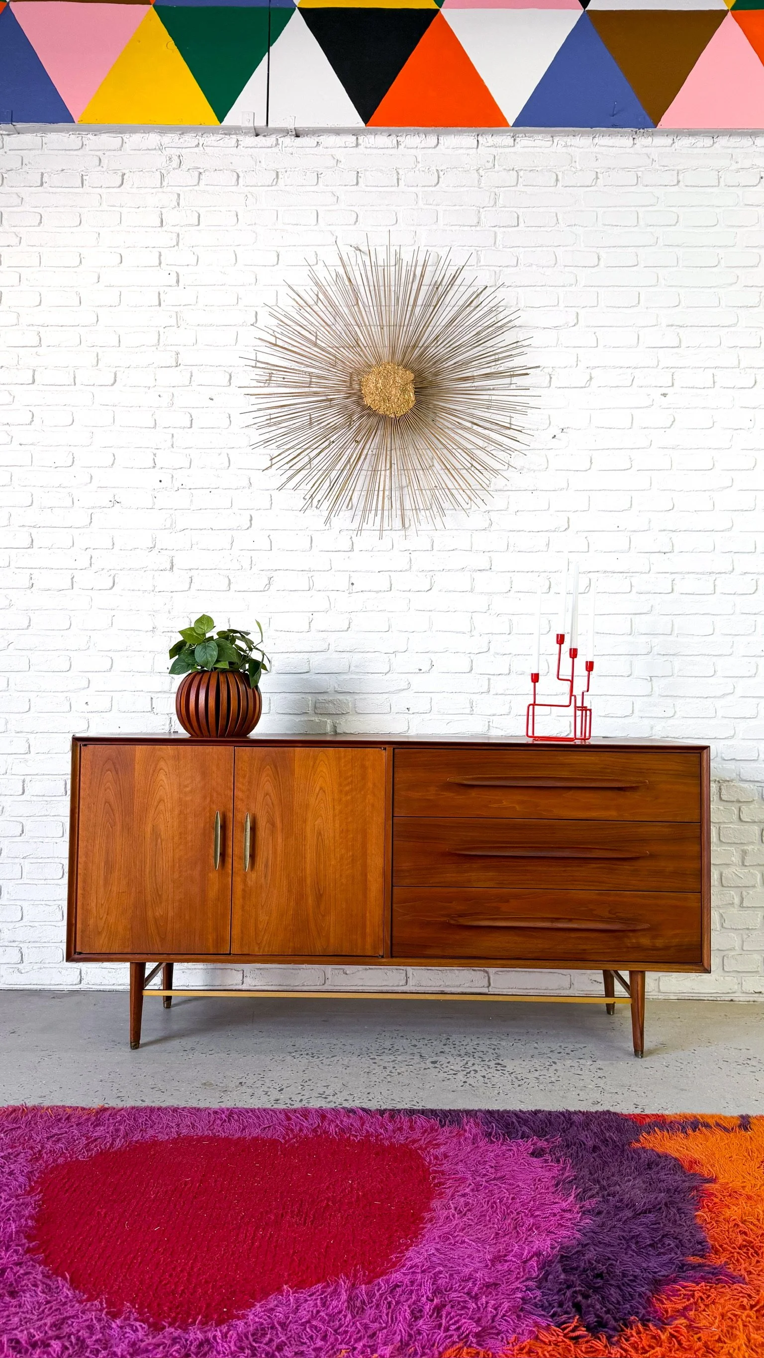 Mid Century Walnut Credenza15.jpg