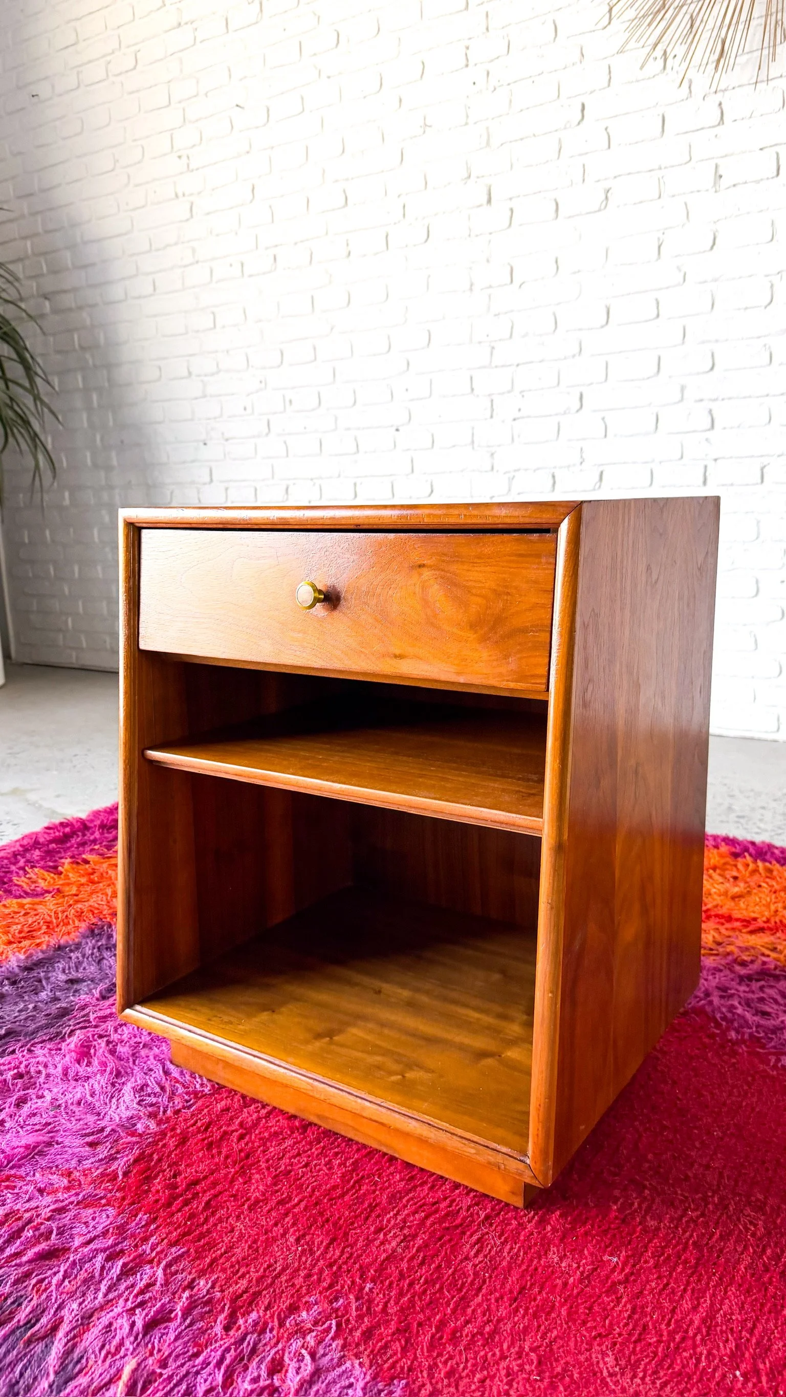 Drexel Declaration Nightstand2.jpg