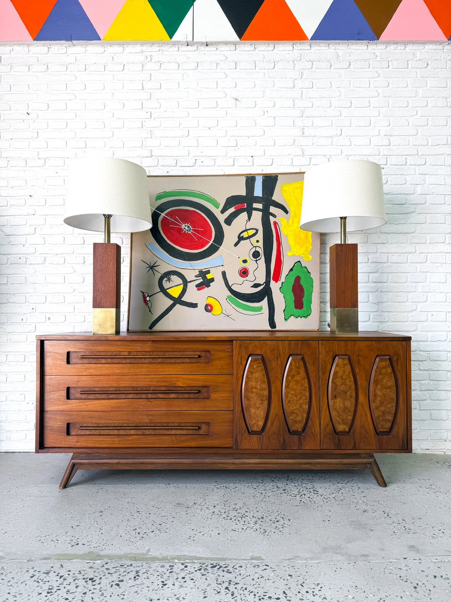 Young MFG Low Dresser5.JPG