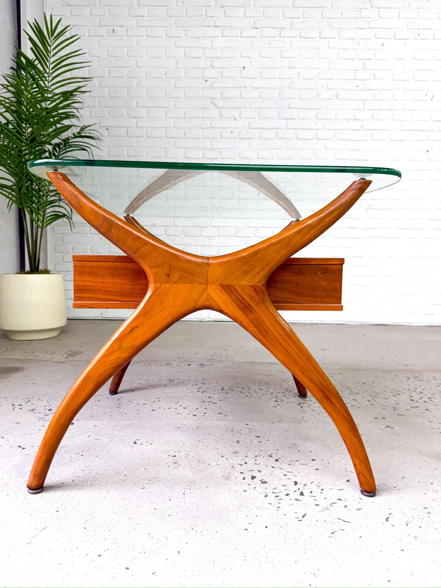 Glass Side Table 19.jpg