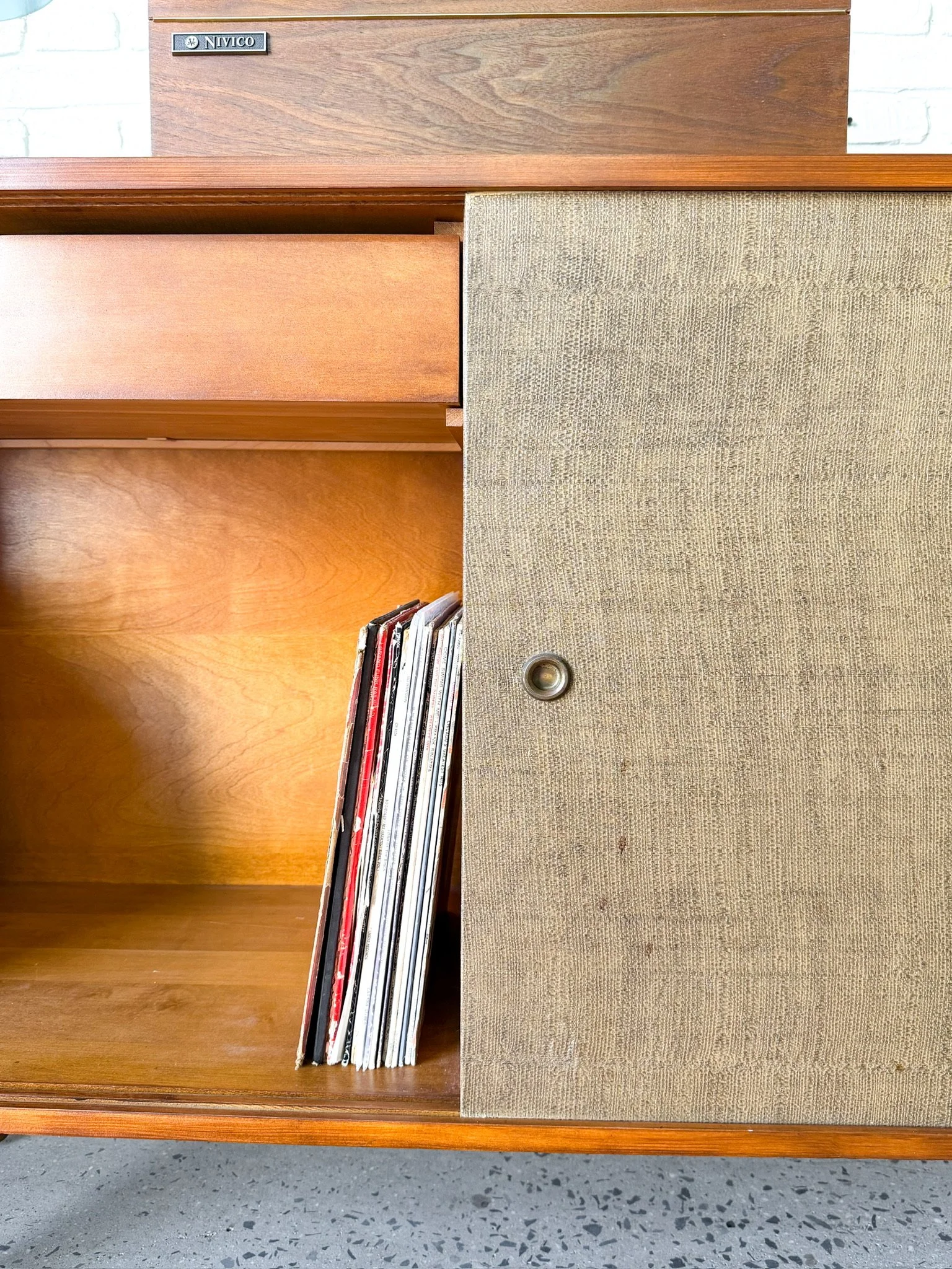 Paul McCobb Credenza and Record Cabinet18.jpg