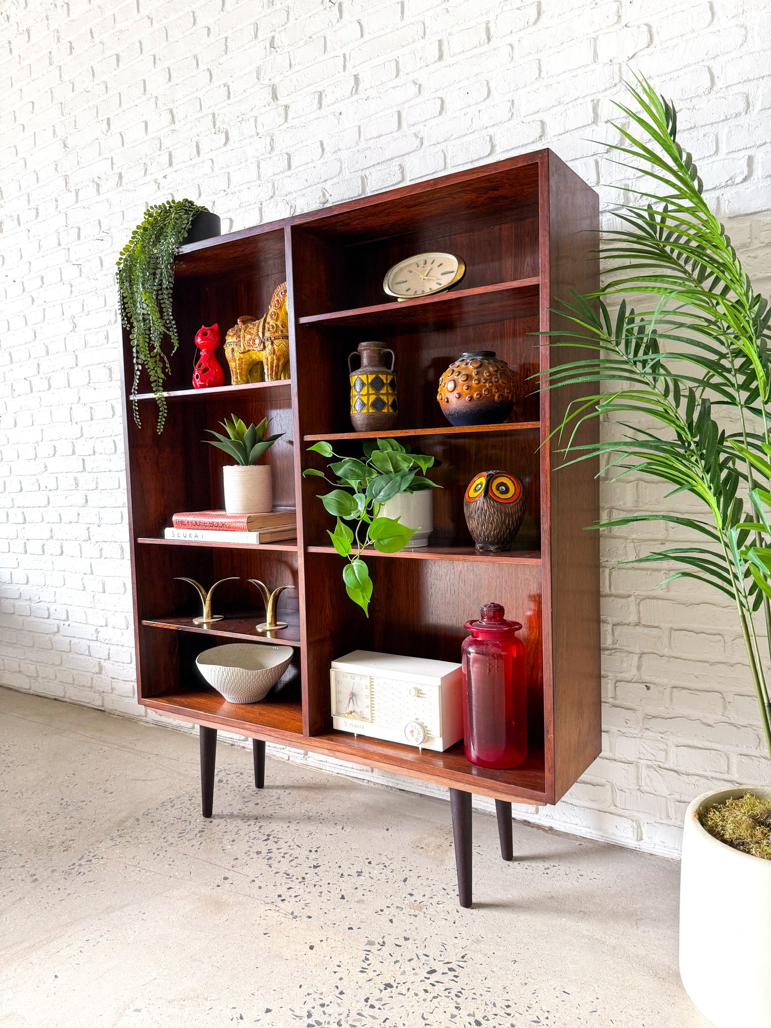 Danish Rosewood Bookshelf9.JPG