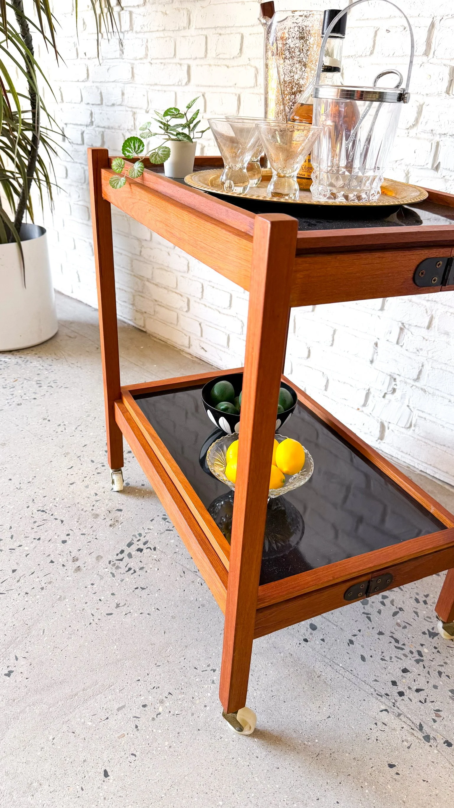 Bar Cart5.jpg