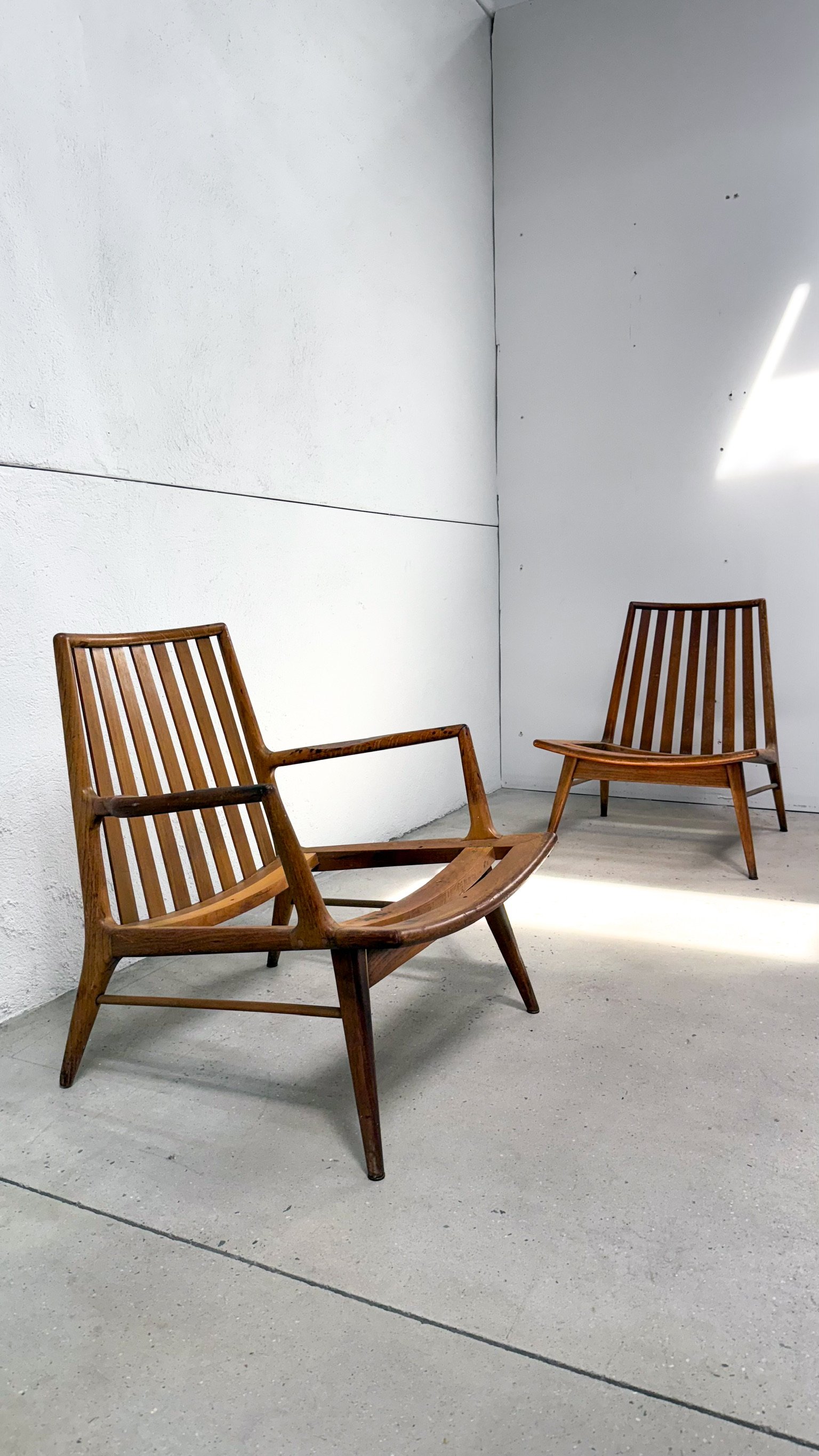 Grosfeld House Chair Pair Mid Century Modern11.JPG
