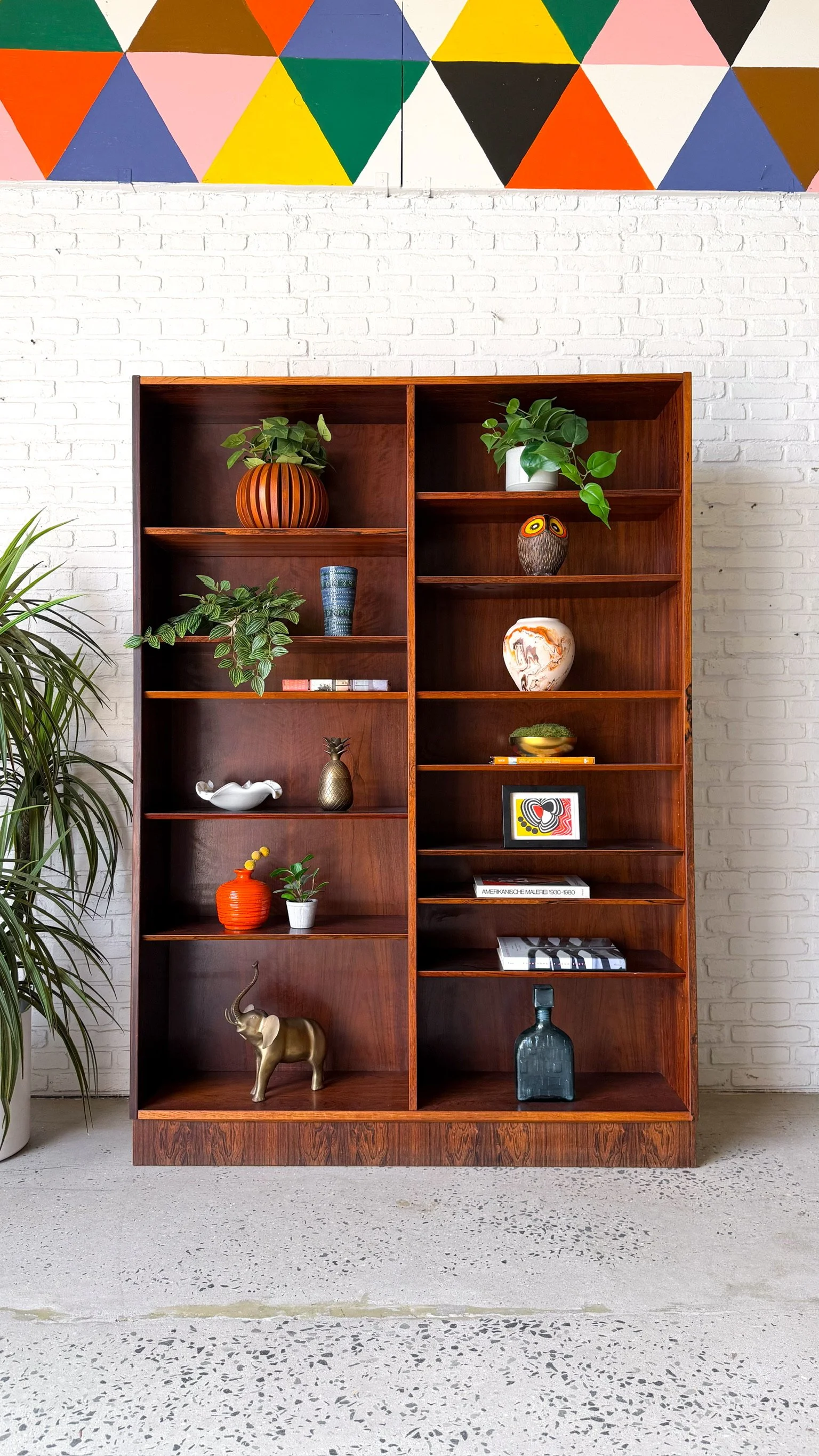 Danish Modern Rosewood Bookshelf4.jpg