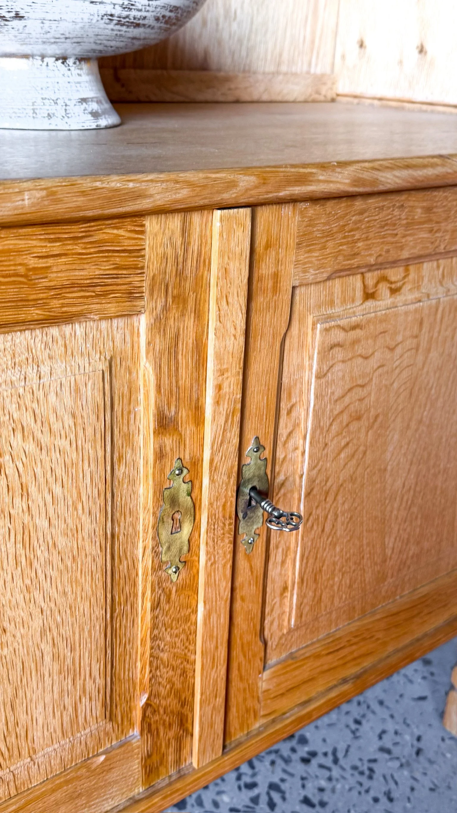 Danish Modern Oak Bookshelf9.jpg