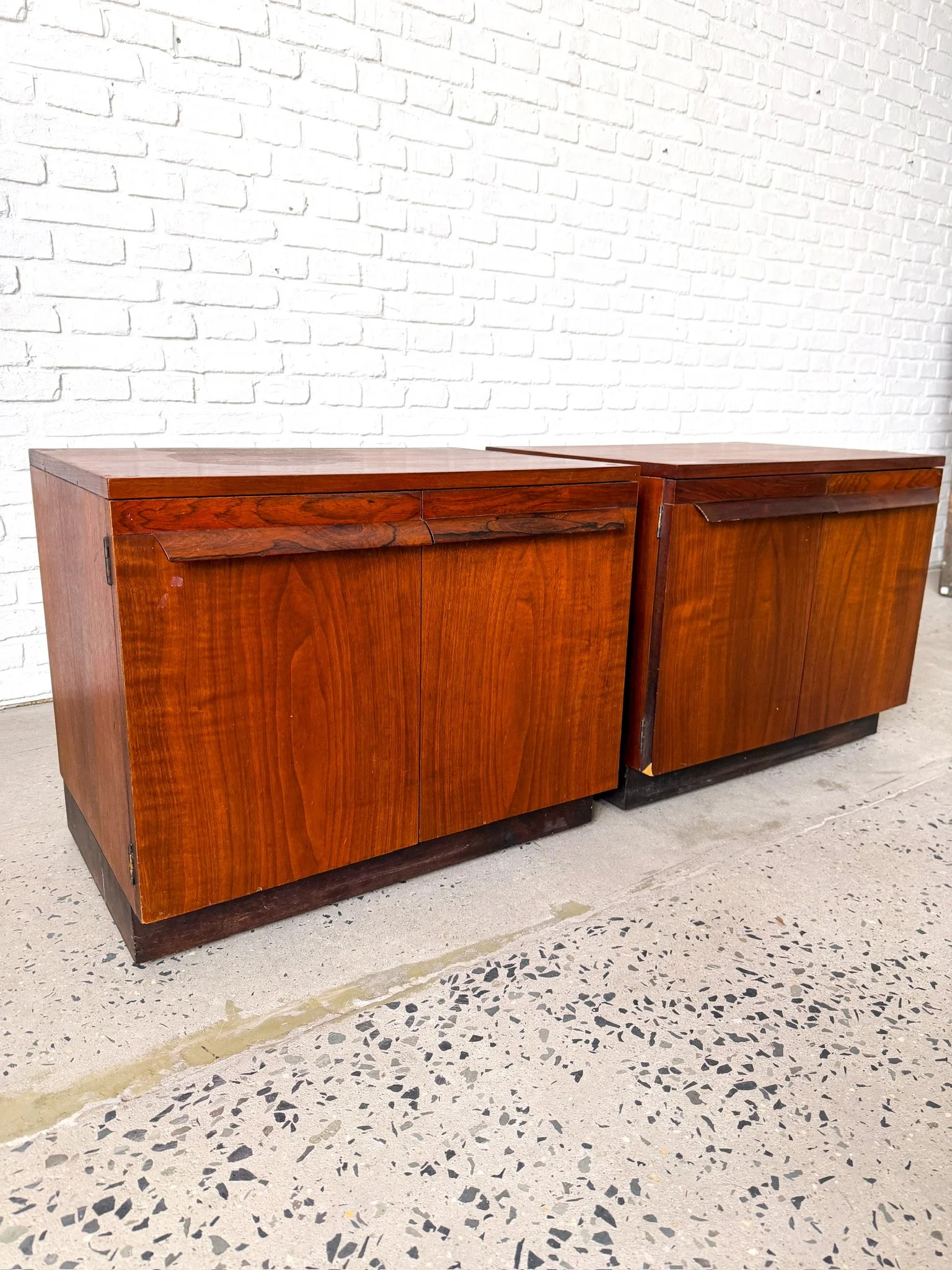 Walnut and Rosewood Nightstands Pair7.jpg