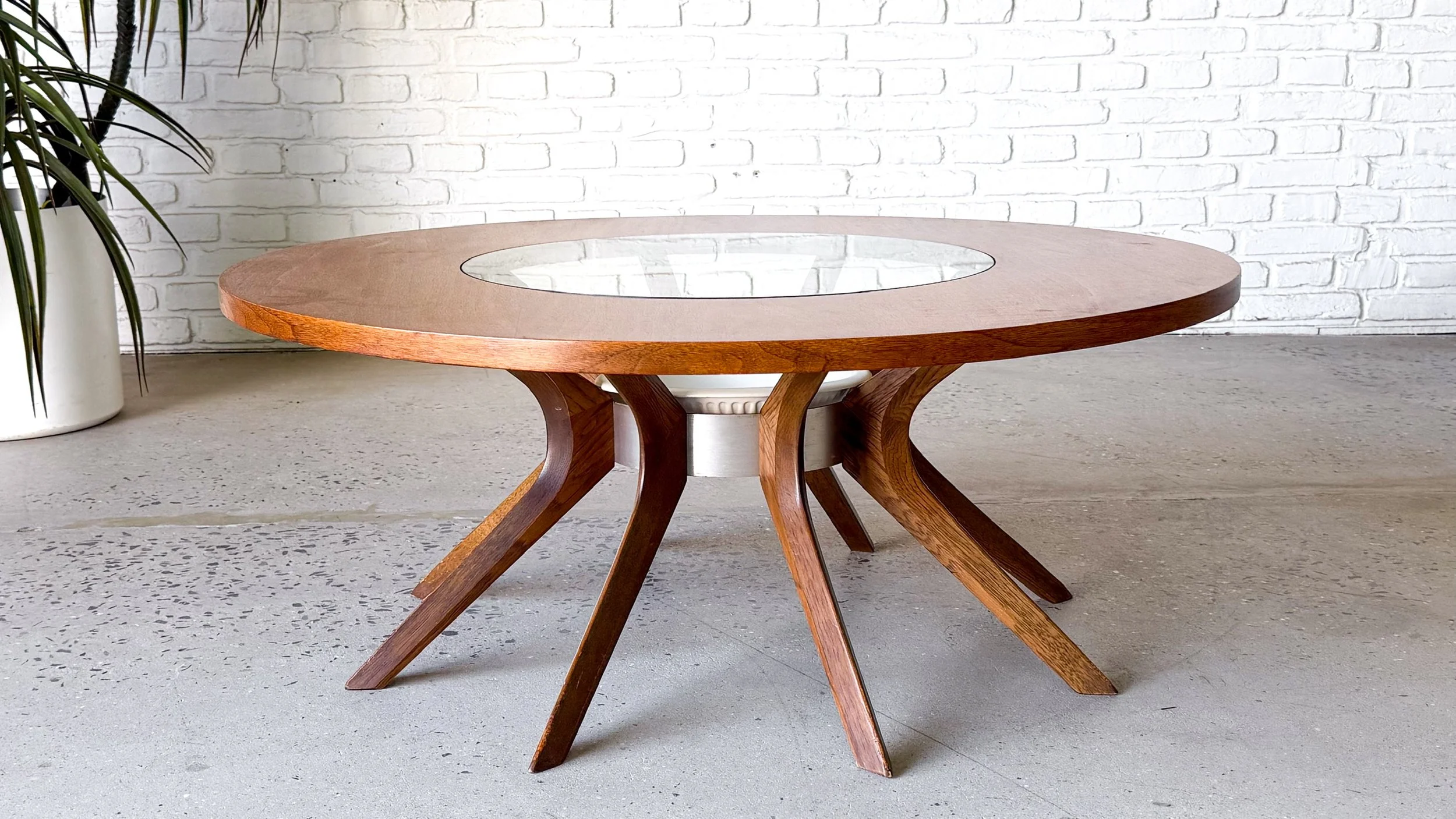 Broyhill Brasilia Cathedral Coffee Table with Rare Bowl5.jpg