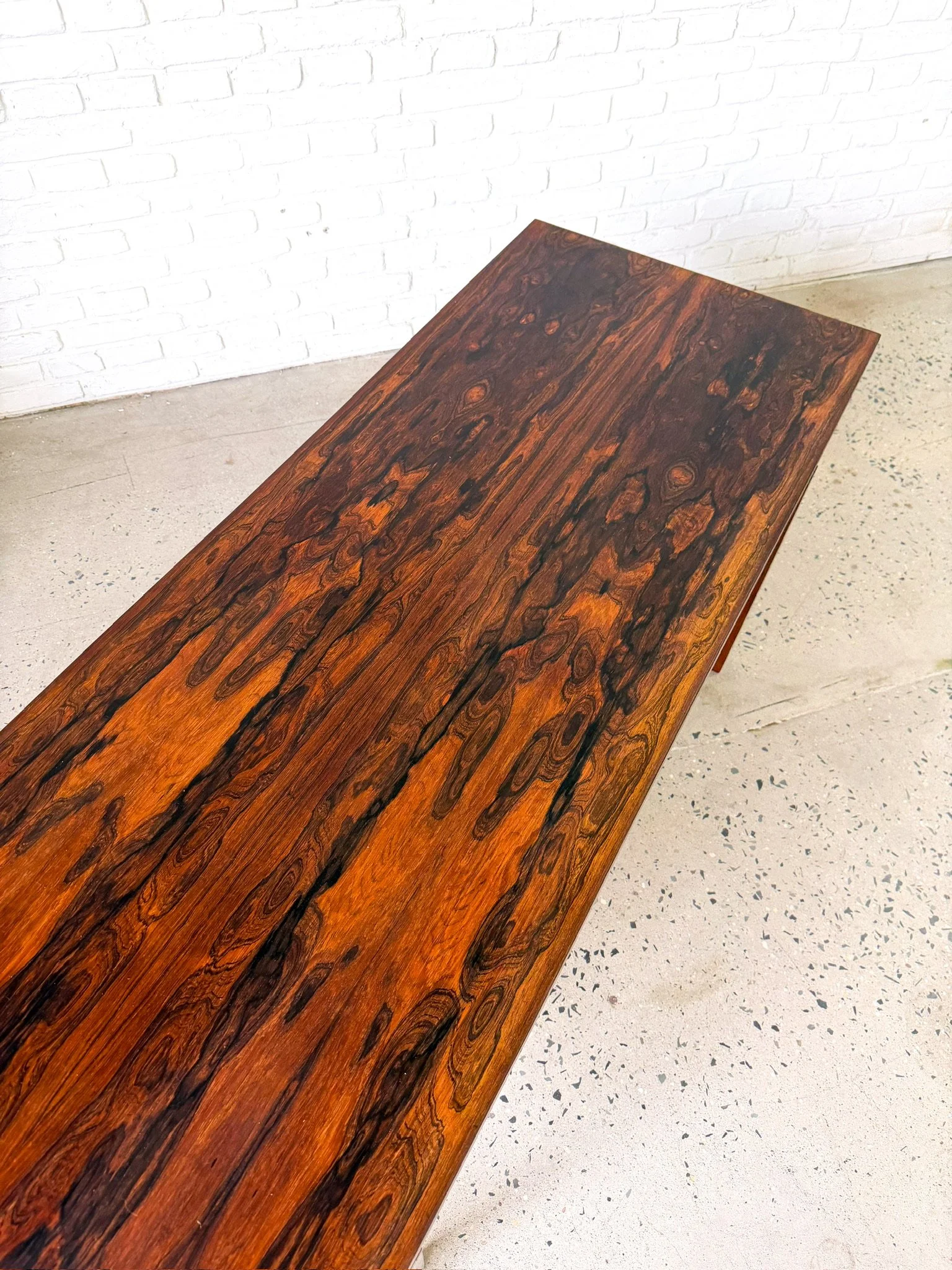Rosewood Coffee Table with Shelf11.jpg