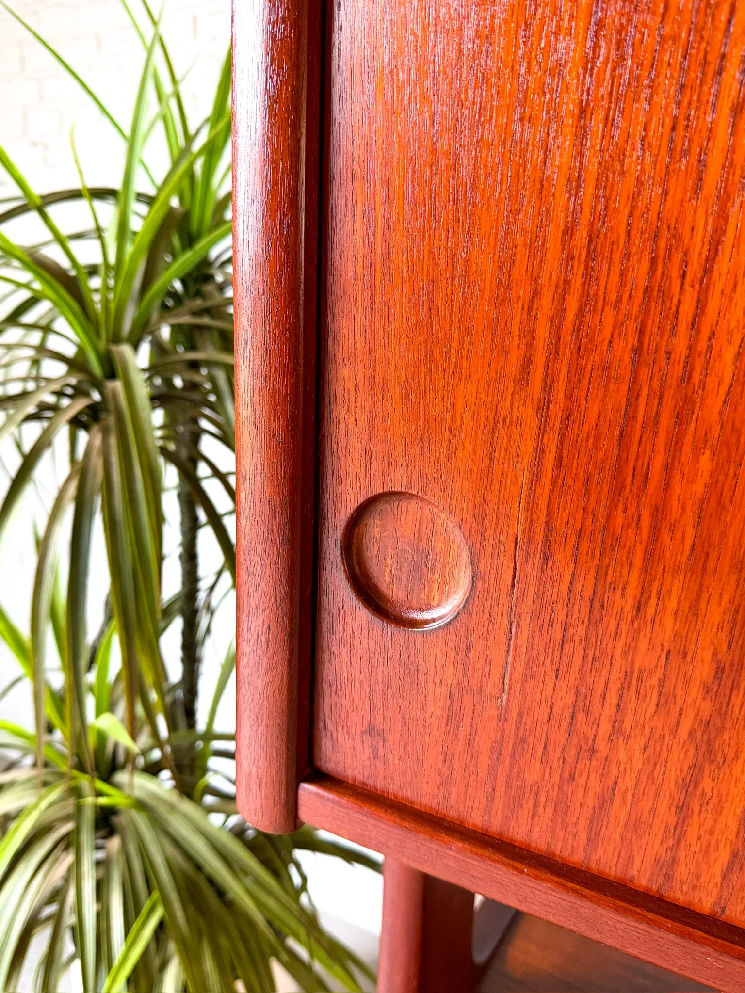 teak single piece hutch or room divider7.jpg