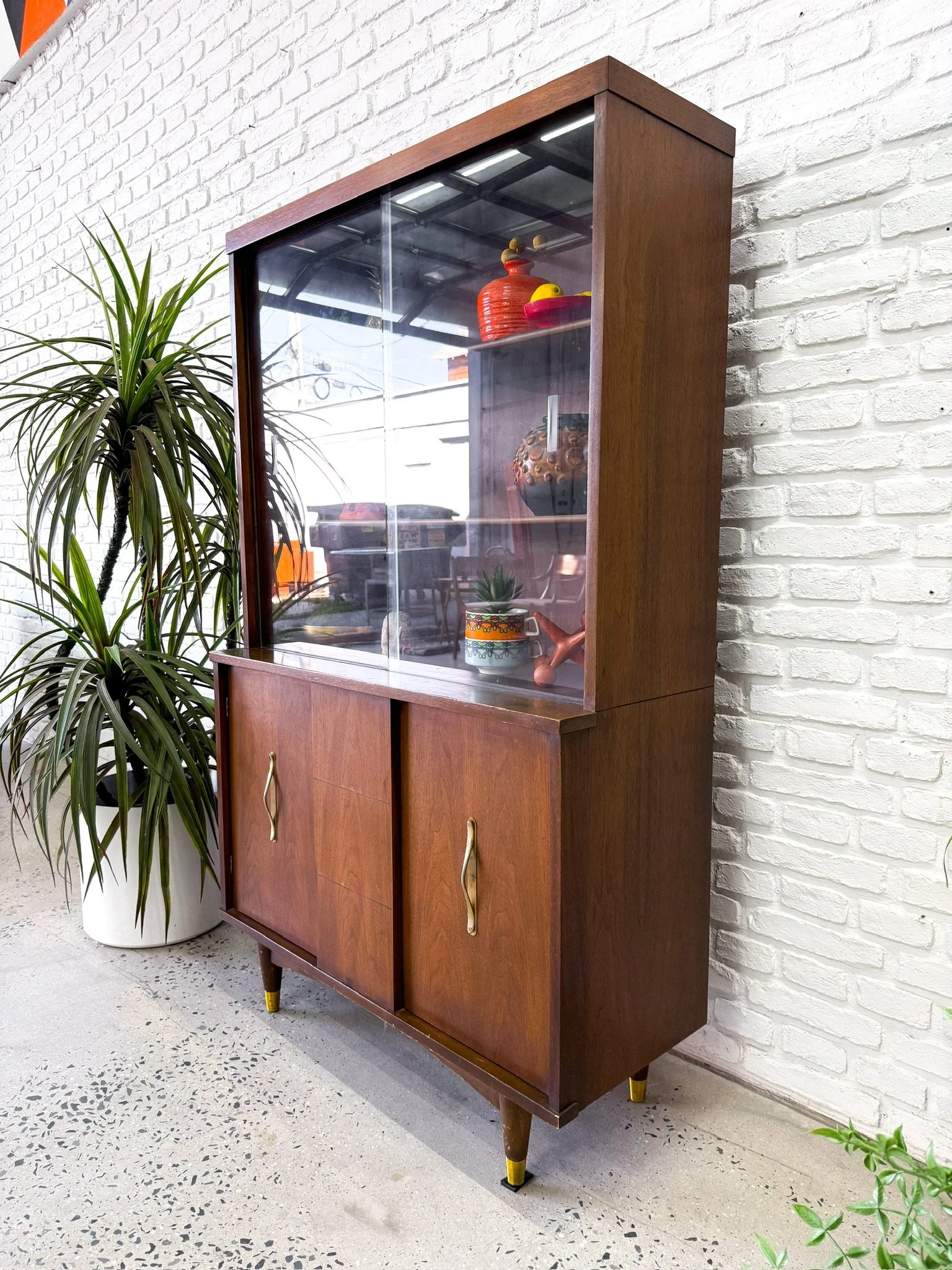 Walnut One Piece Hutch6.JPG