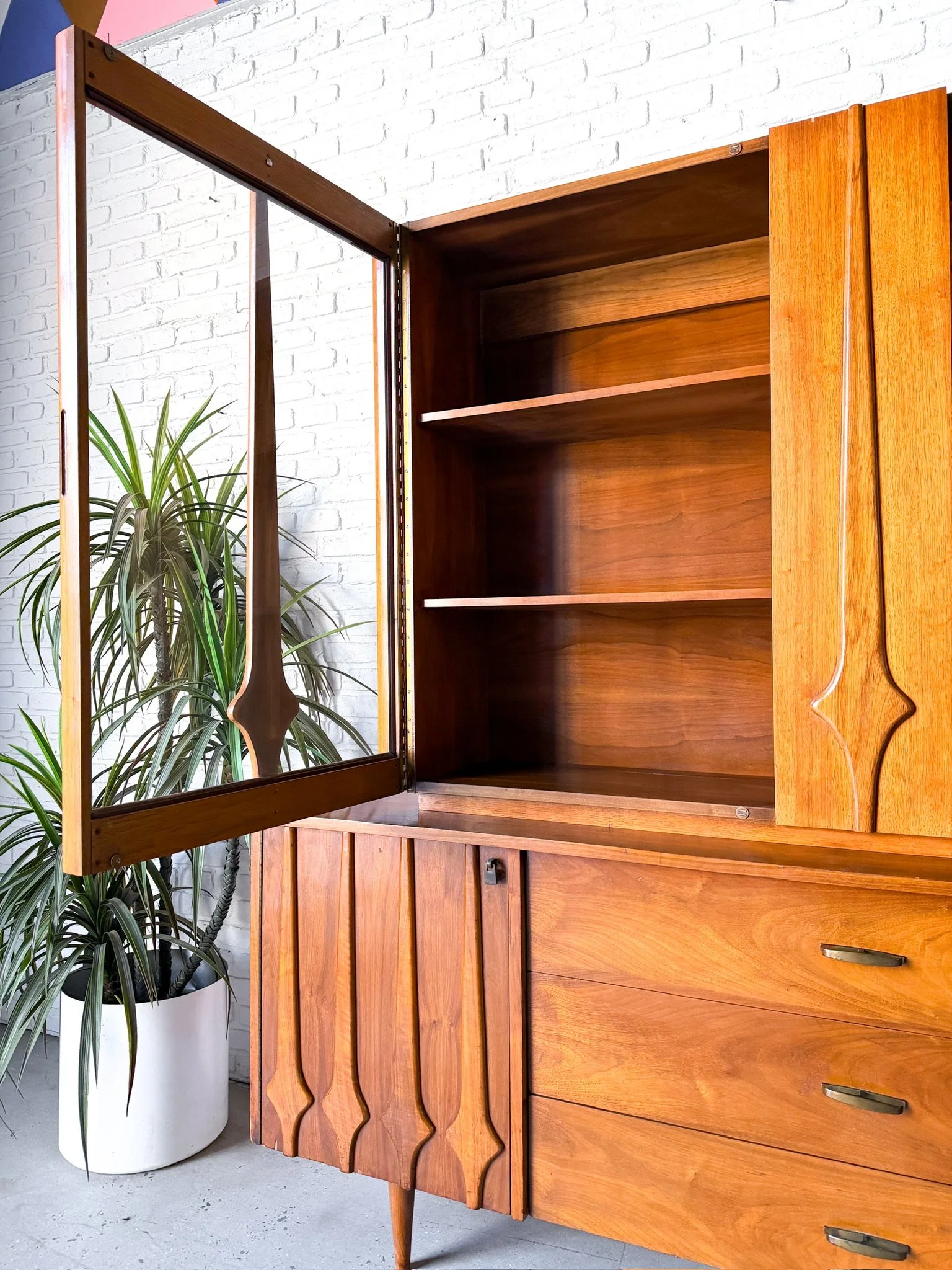 mid century two piece walnut hutch6.jpg