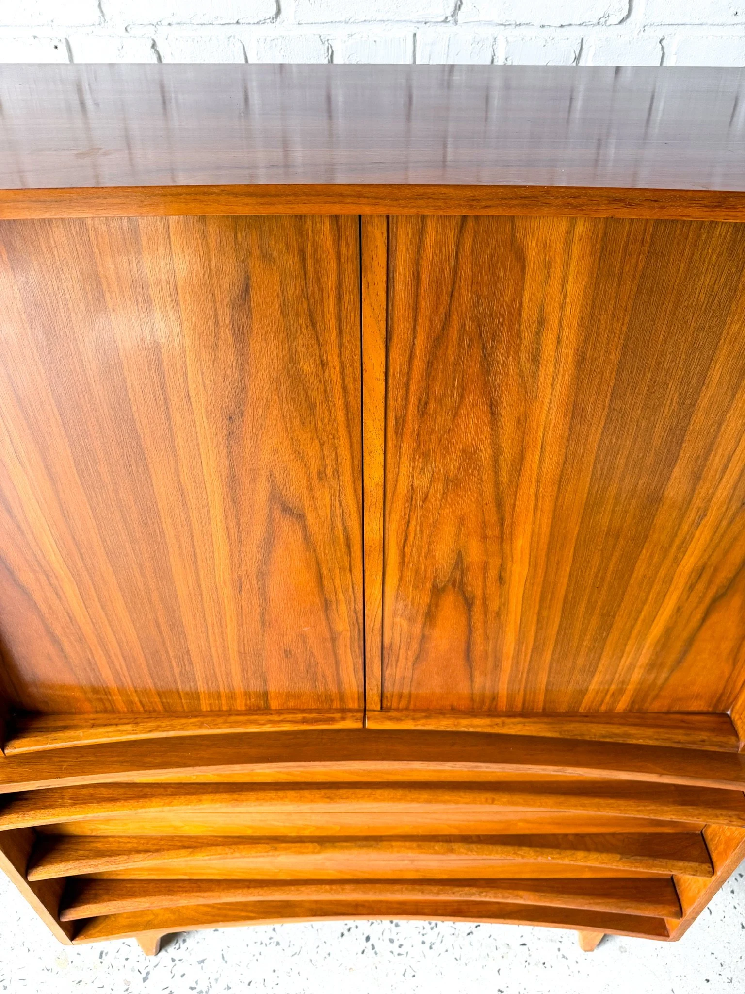 Young MFG Highboy Dresser12.jpg