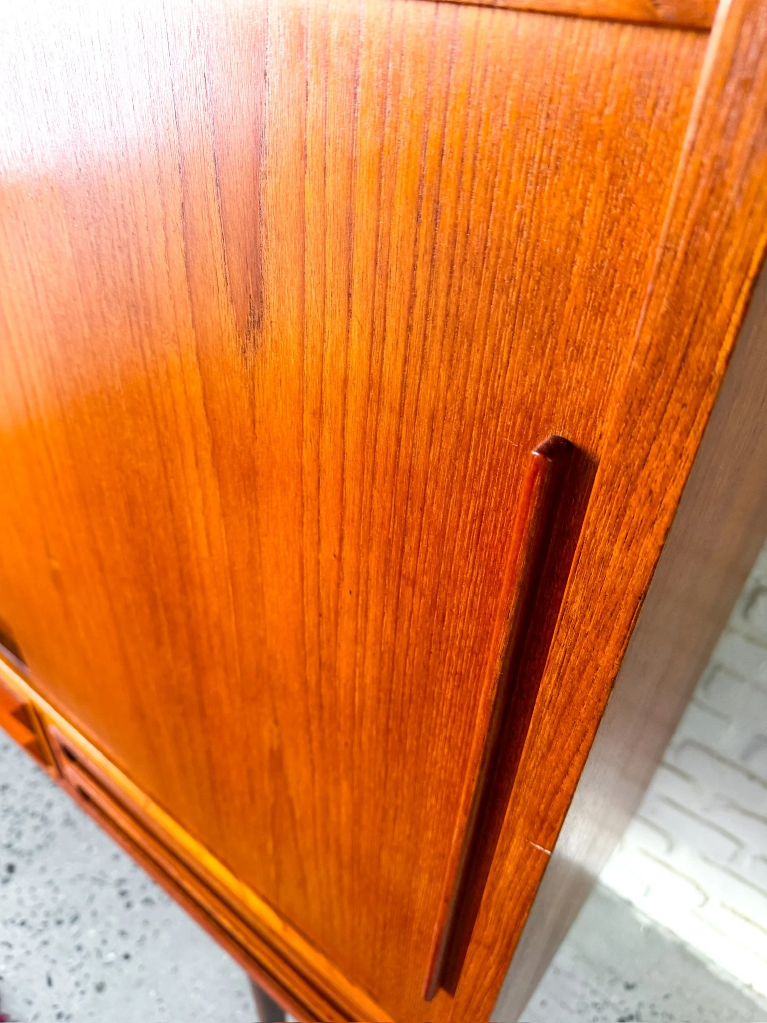 JOHANNES ANDERSEN DANISH TEAK SIDEBOARD C. 1960S7.jpg