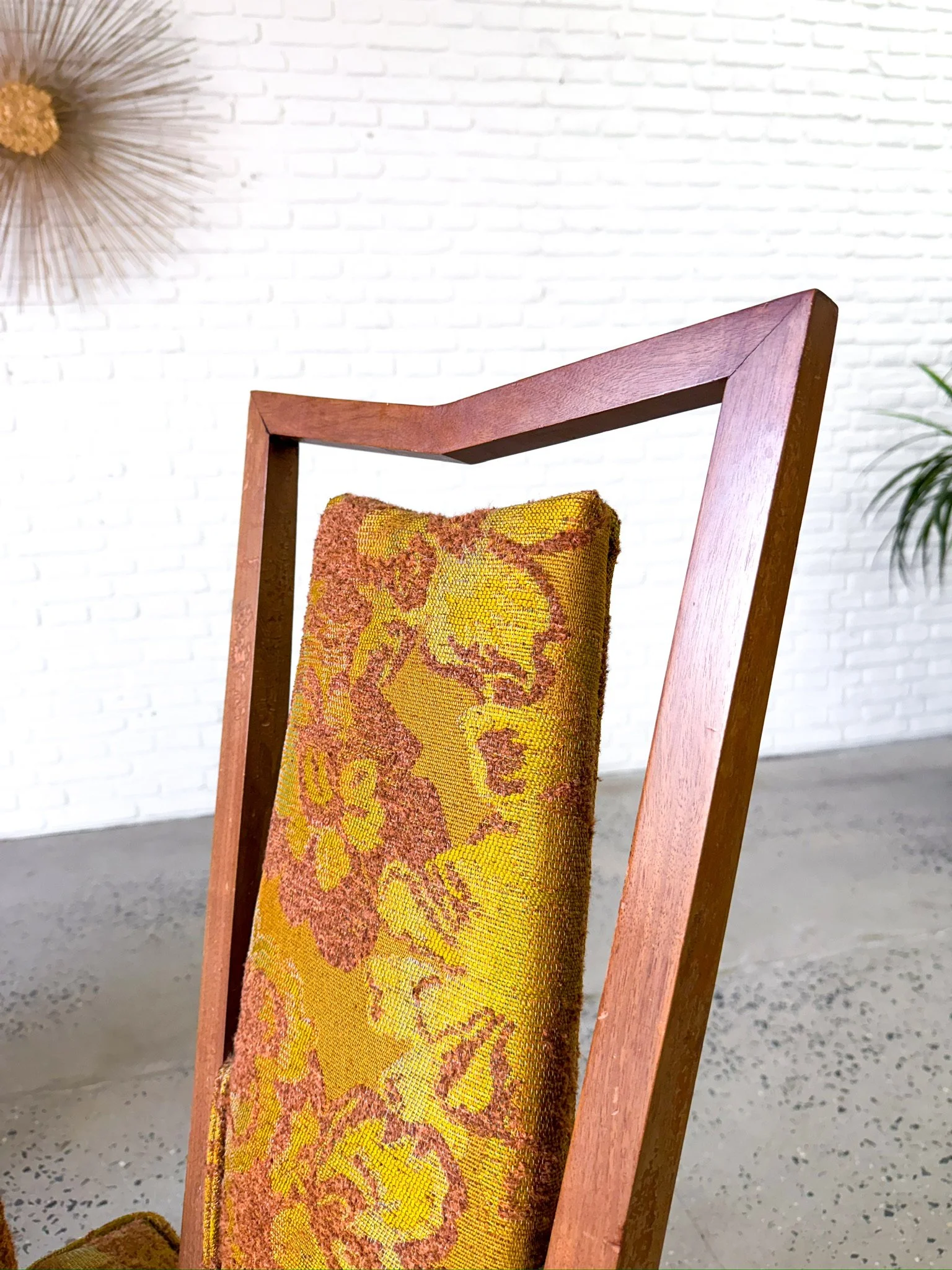 Mid Century Chair3.jpg