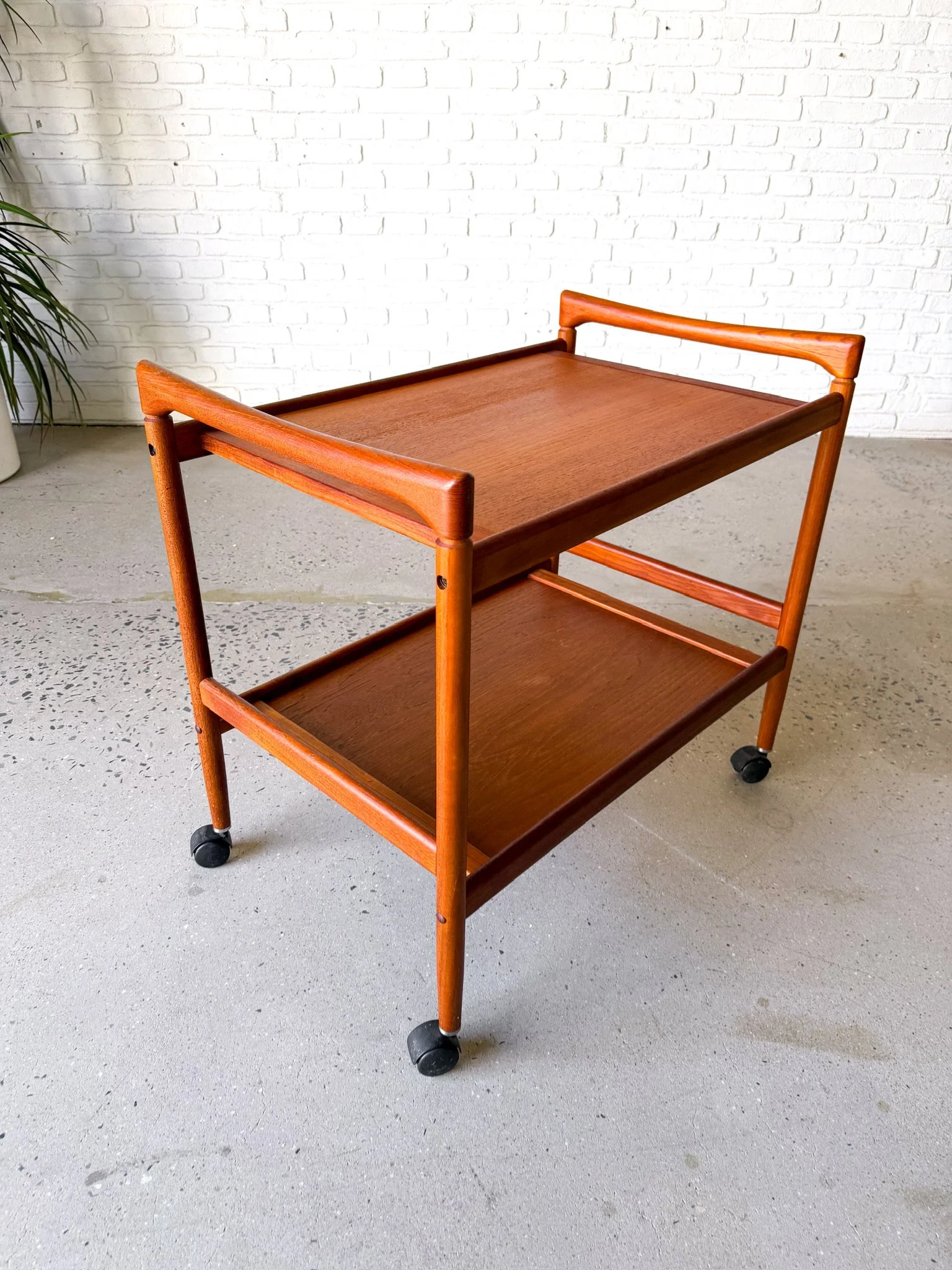 Danish Teak Bar cart 17.jpg