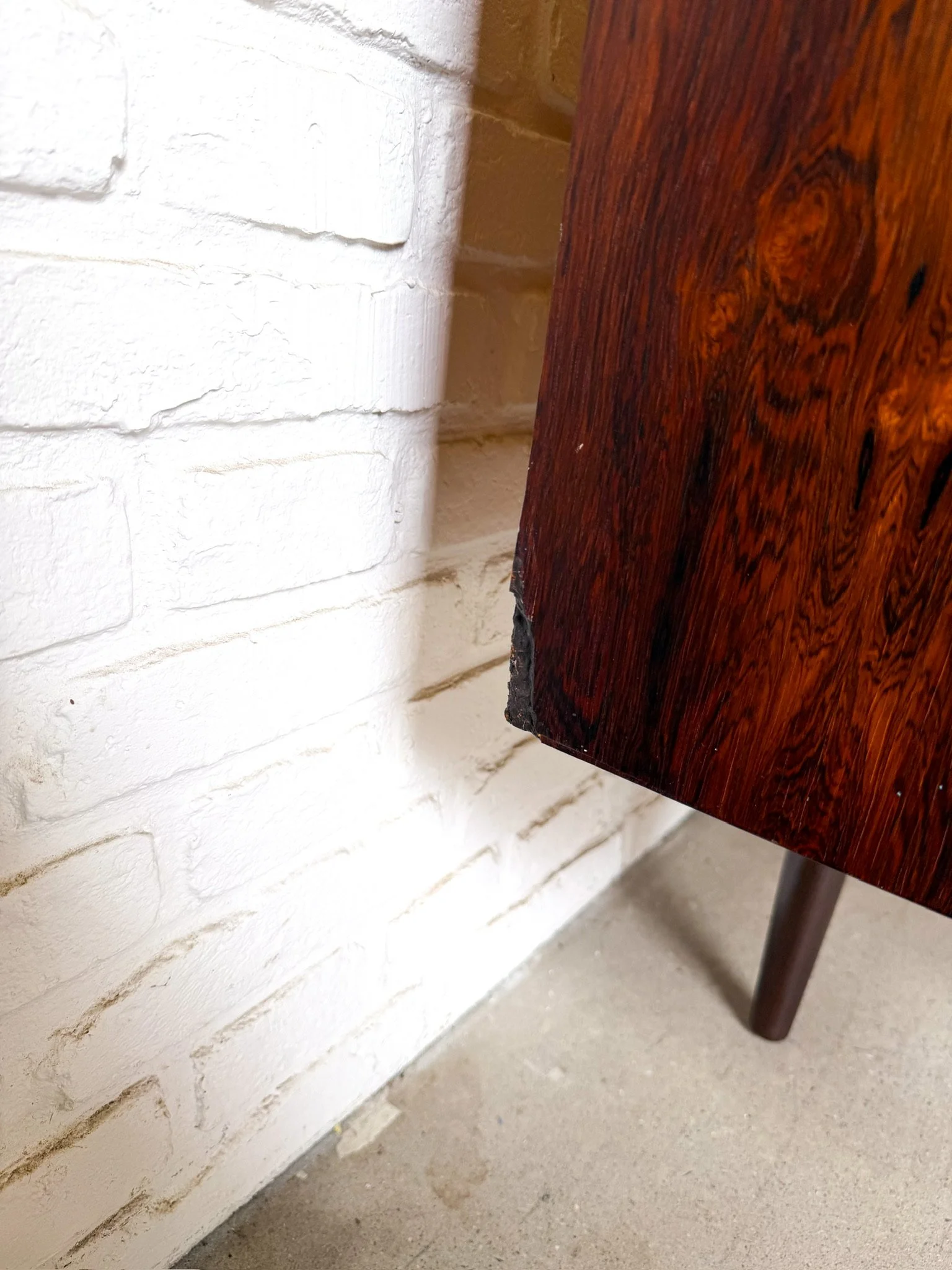 Danish Modern Rosewood Credenza 19.jpg