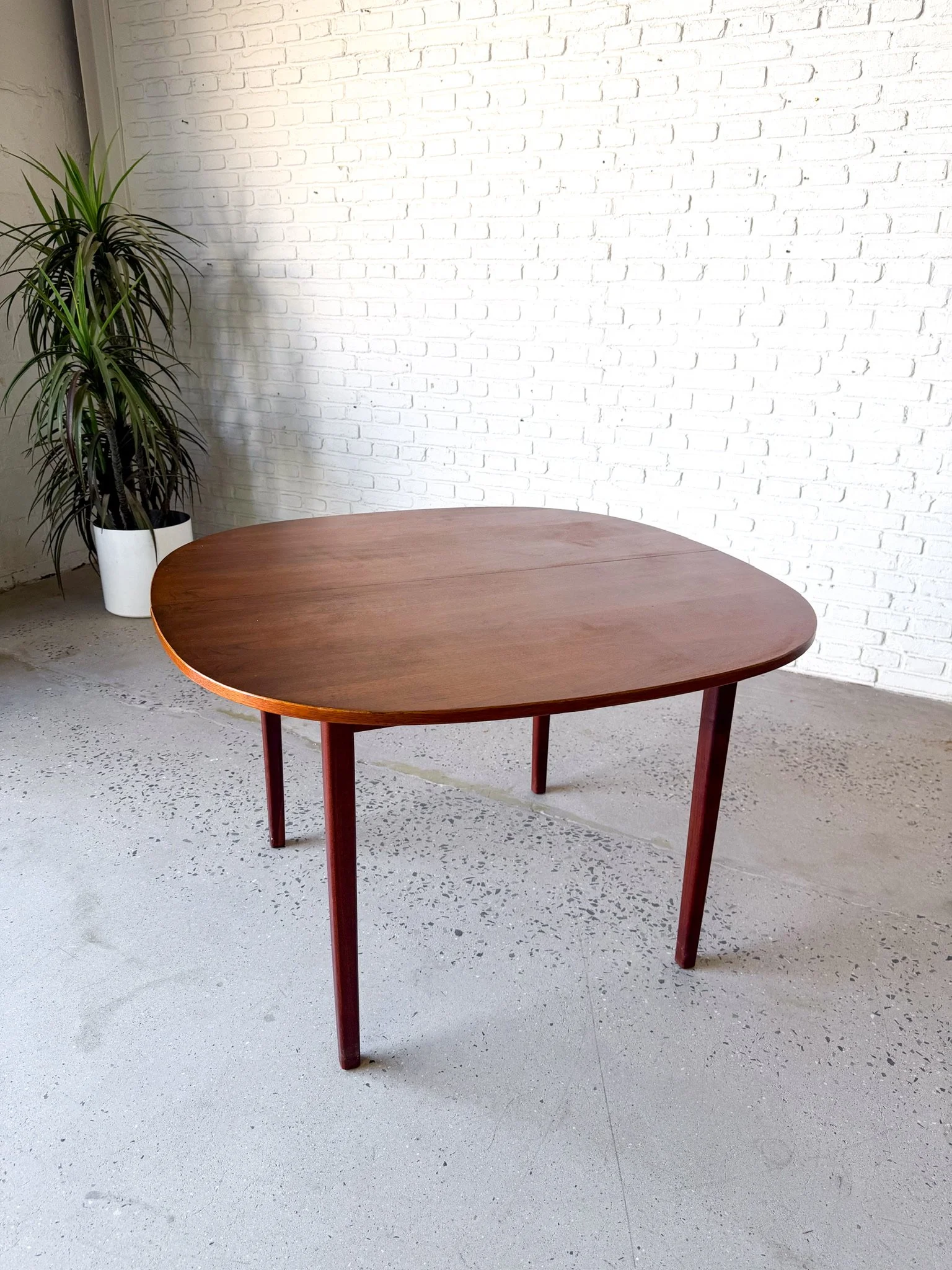 Founders Oiled Walnut Dining Table With Two Leaves1.jpg