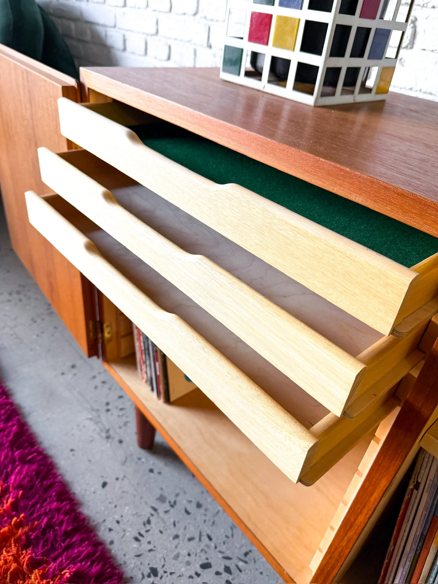 poul hundevad teak credenza record cabinet6.jpg