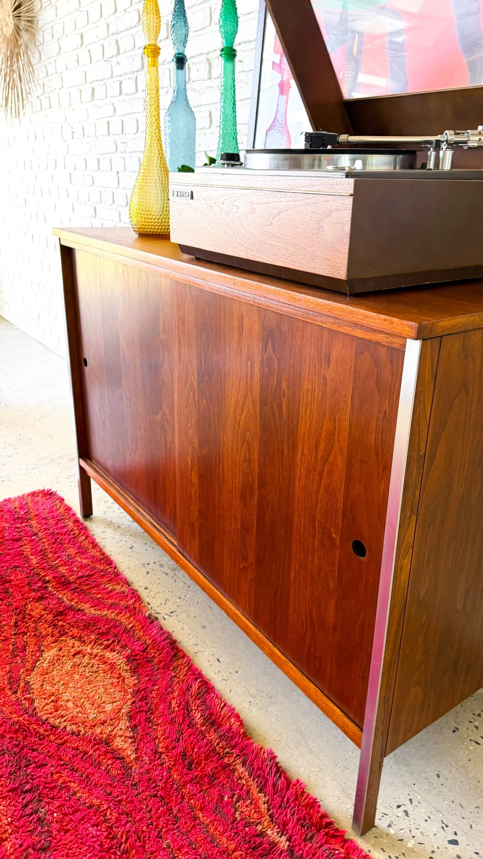 Paul McCobb Linear Group Walnut Credenzas7.jpg