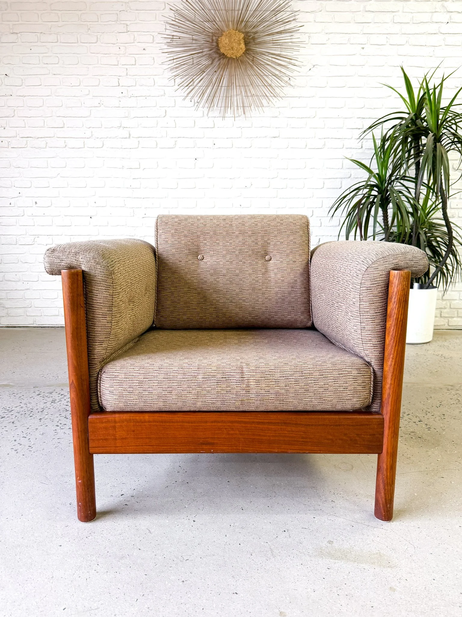 1970s Danish Teak Lounge Chair8.jpg