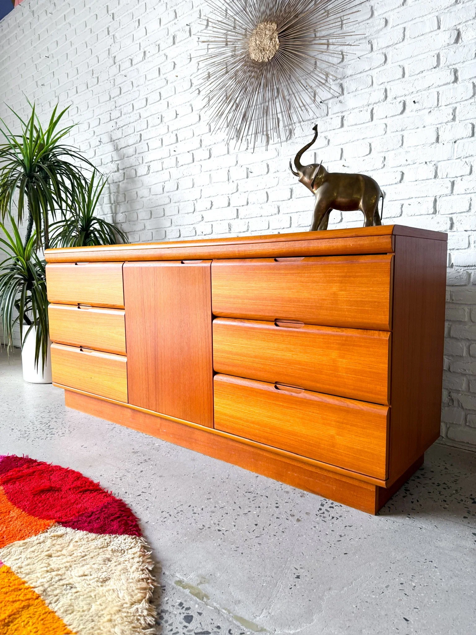 Teak Low Dresser5.jpg