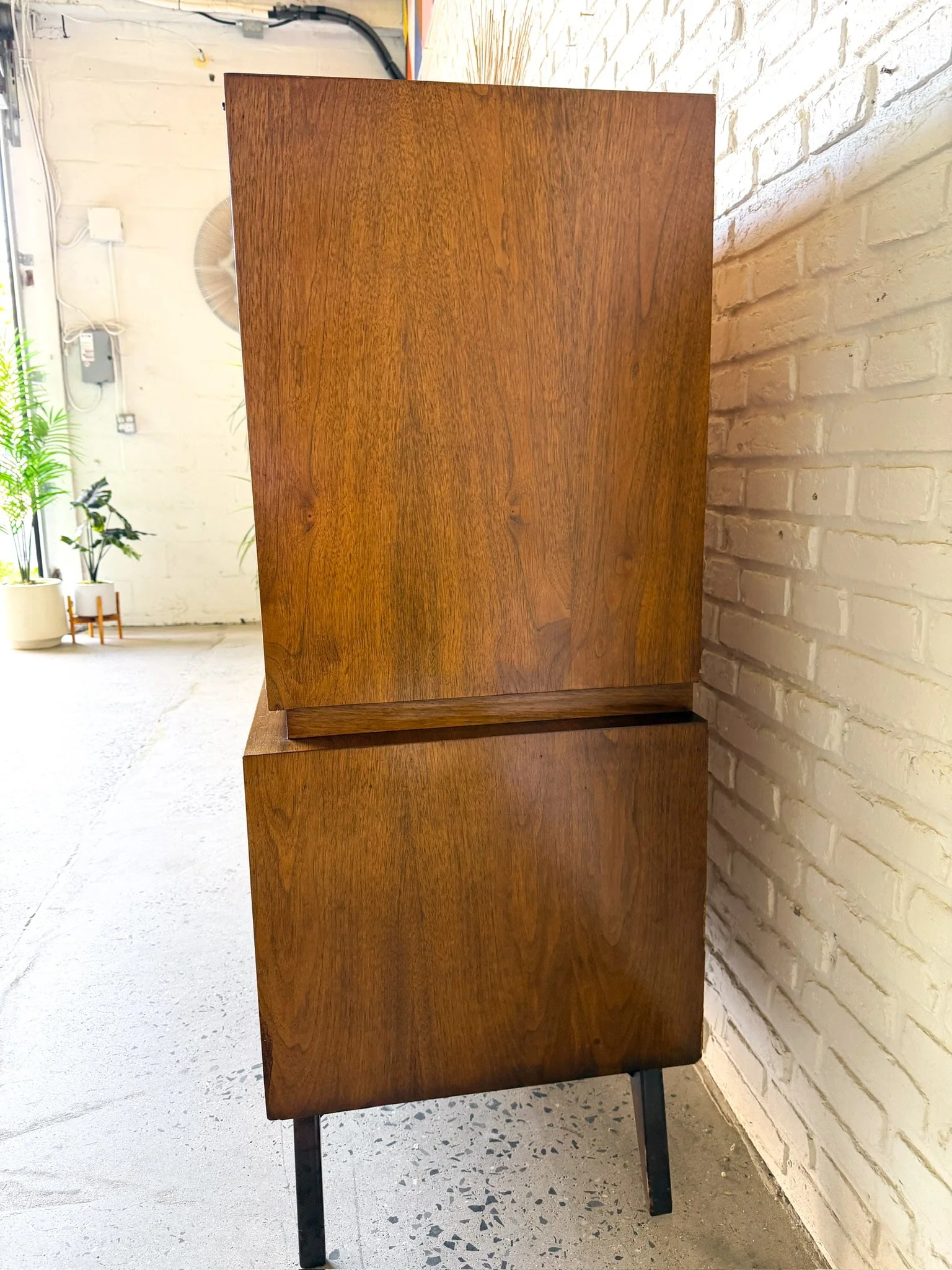 4 piece Walnut Bedroom Set Circa 1960s34.jpg