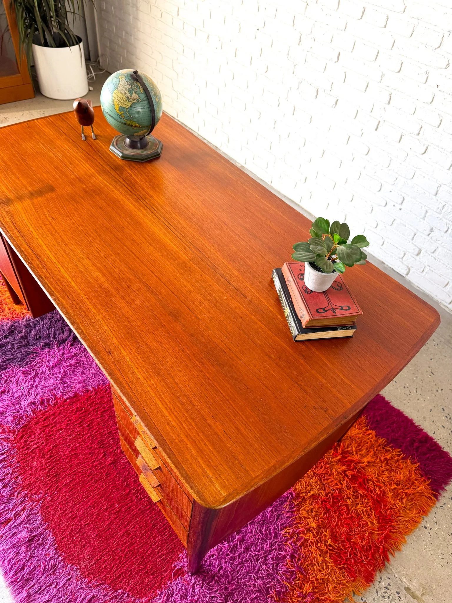 SVEND AAGE MADSEN STYLE DANISH TEAK DESK 1960S6.jpg