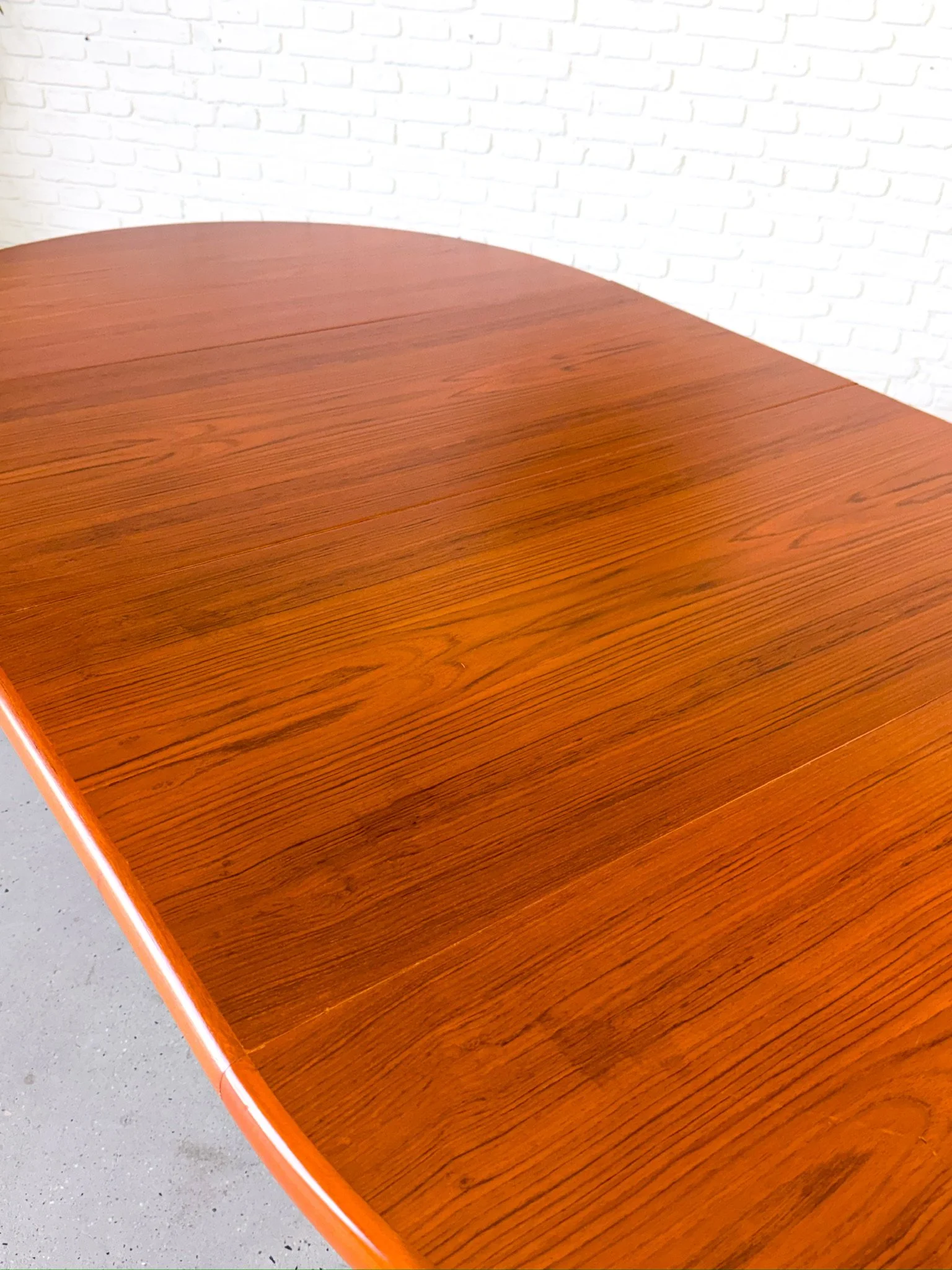 Danish Modern Circular Dining Table with Two Leaves16.jpg