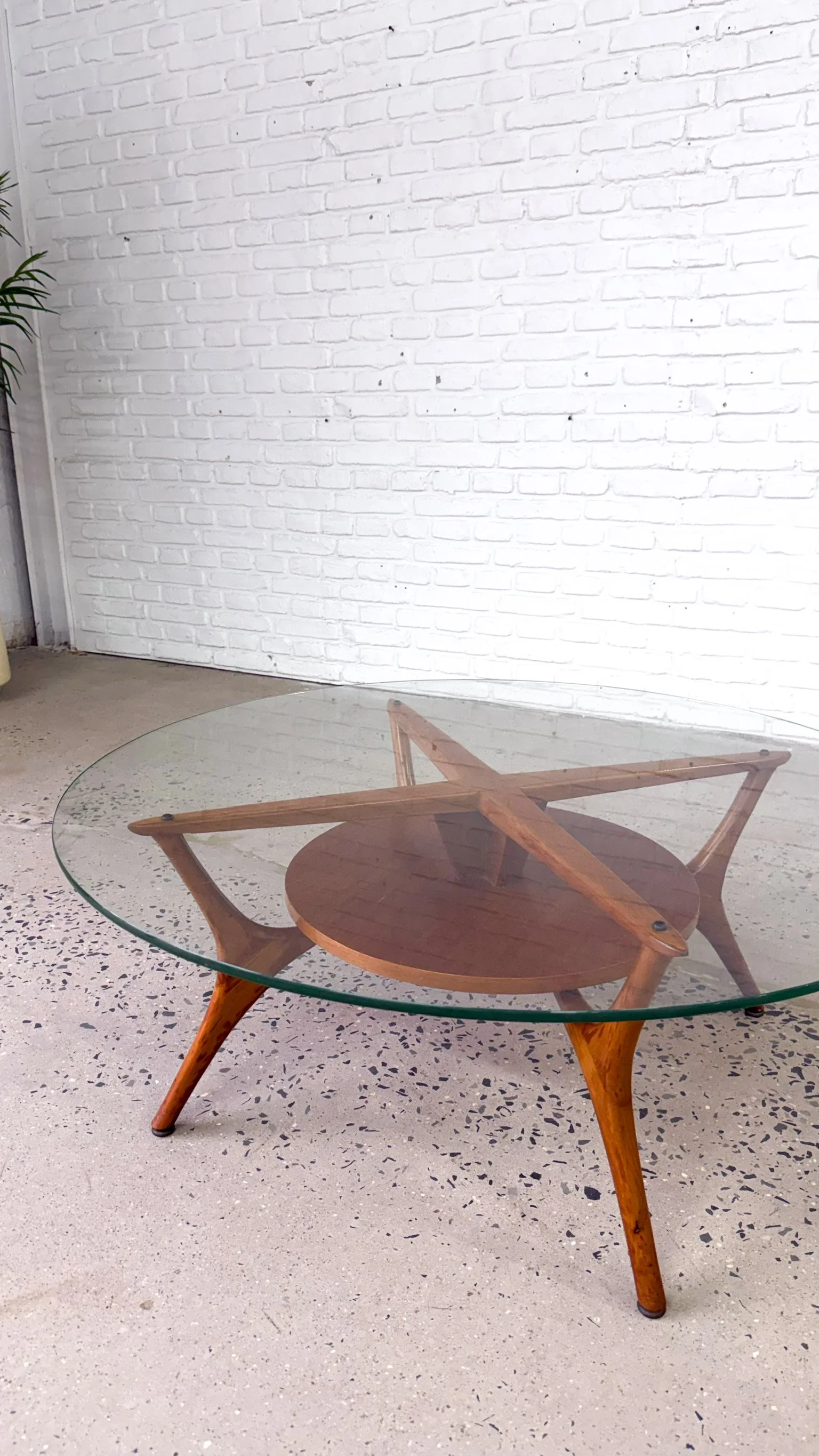 Scupted wood and glass mid century round coffee table4.jpg
