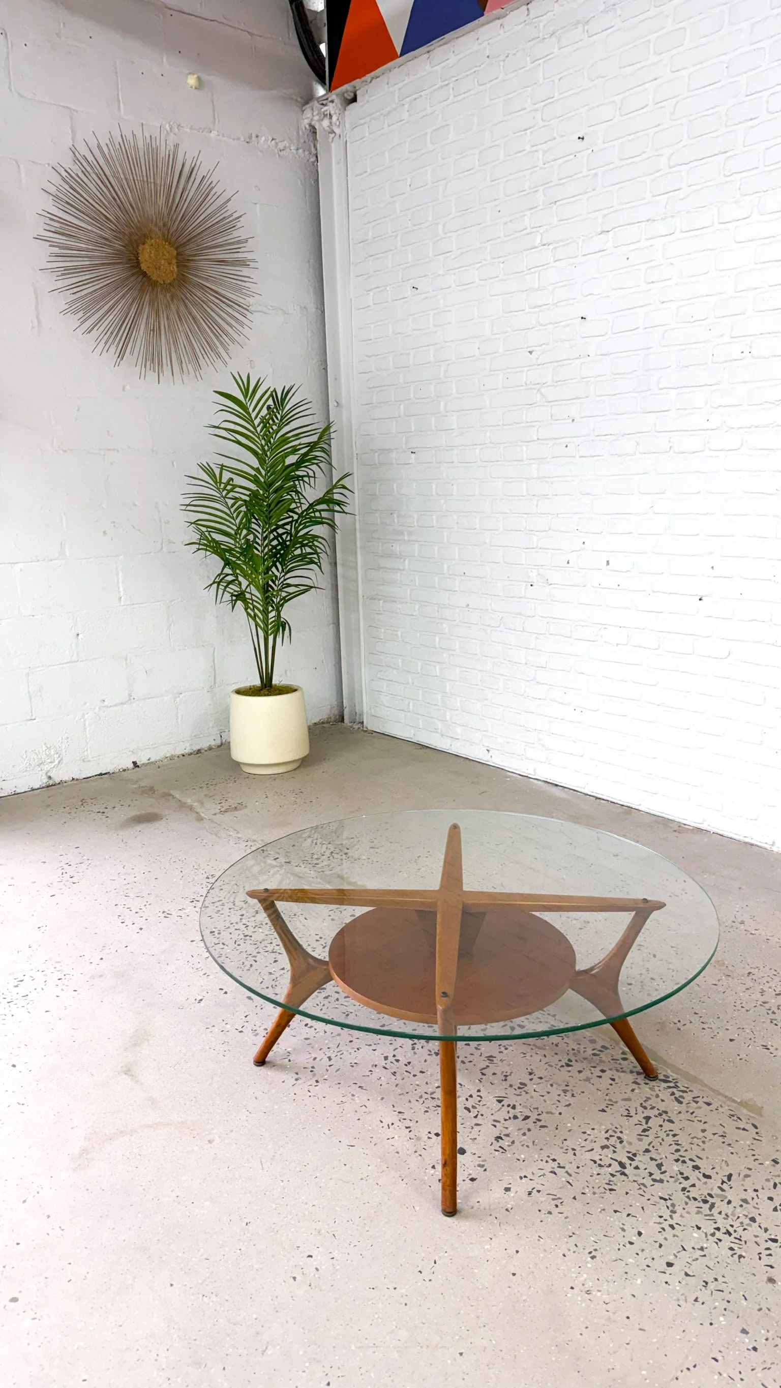 Scupted wood and glass mid century round coffee table1.jpg