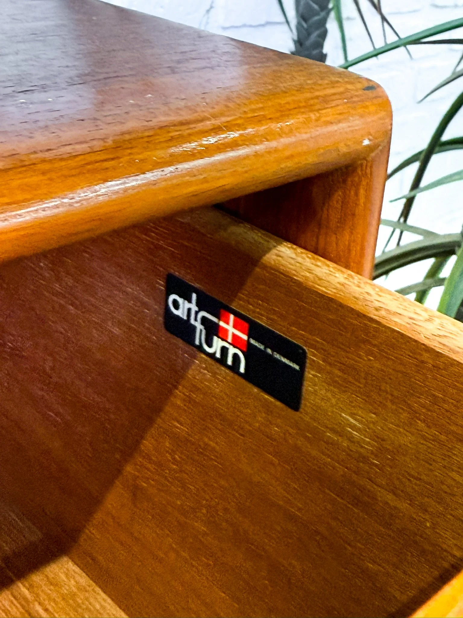 Danish Modern Lowboy Dresser by Art Furn14.JPG