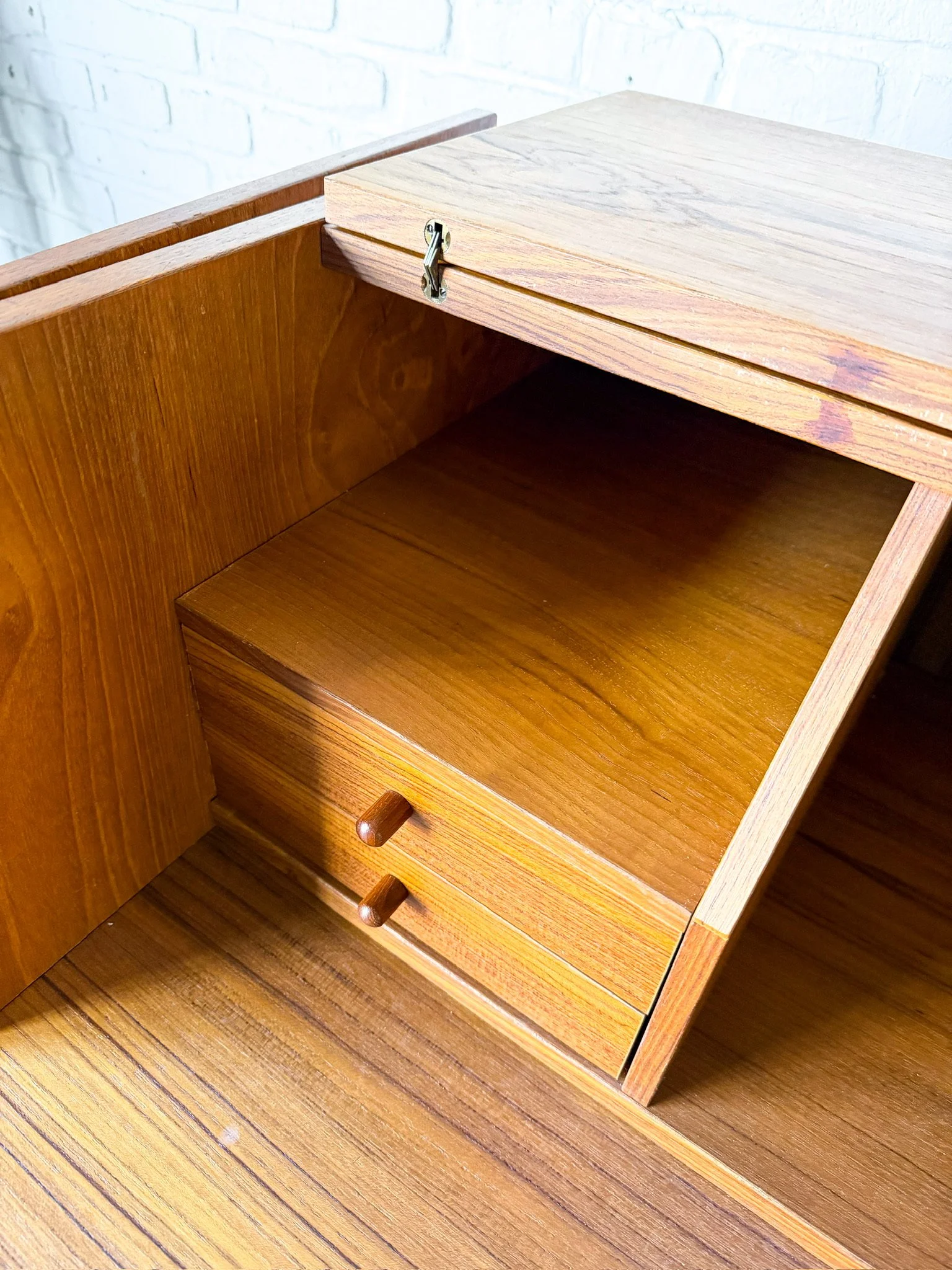 danish teak desk in a box5.jpg