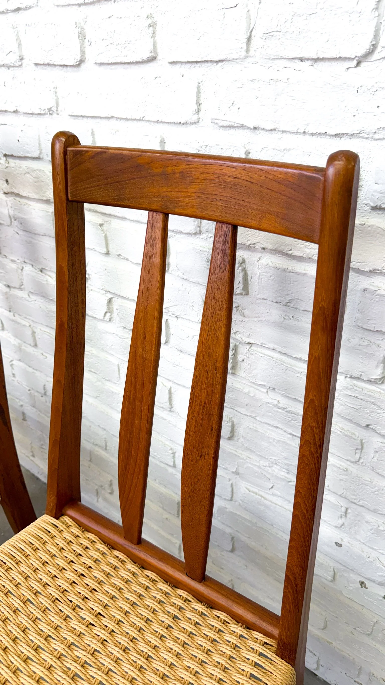 Teak Highback Dining Chairs with Woven Seats9.jpg