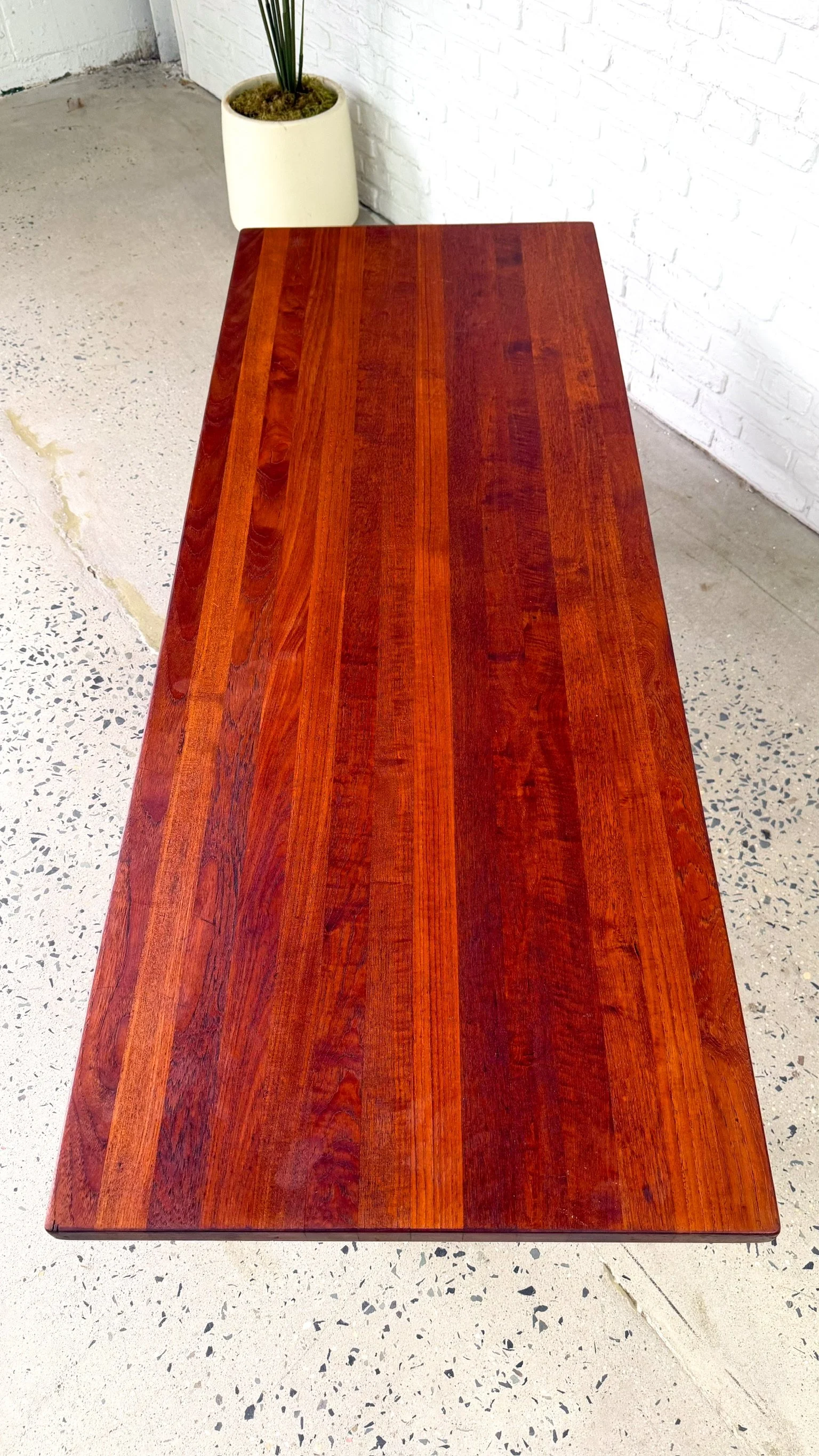 Solid Teak Coffee Table10.jpg