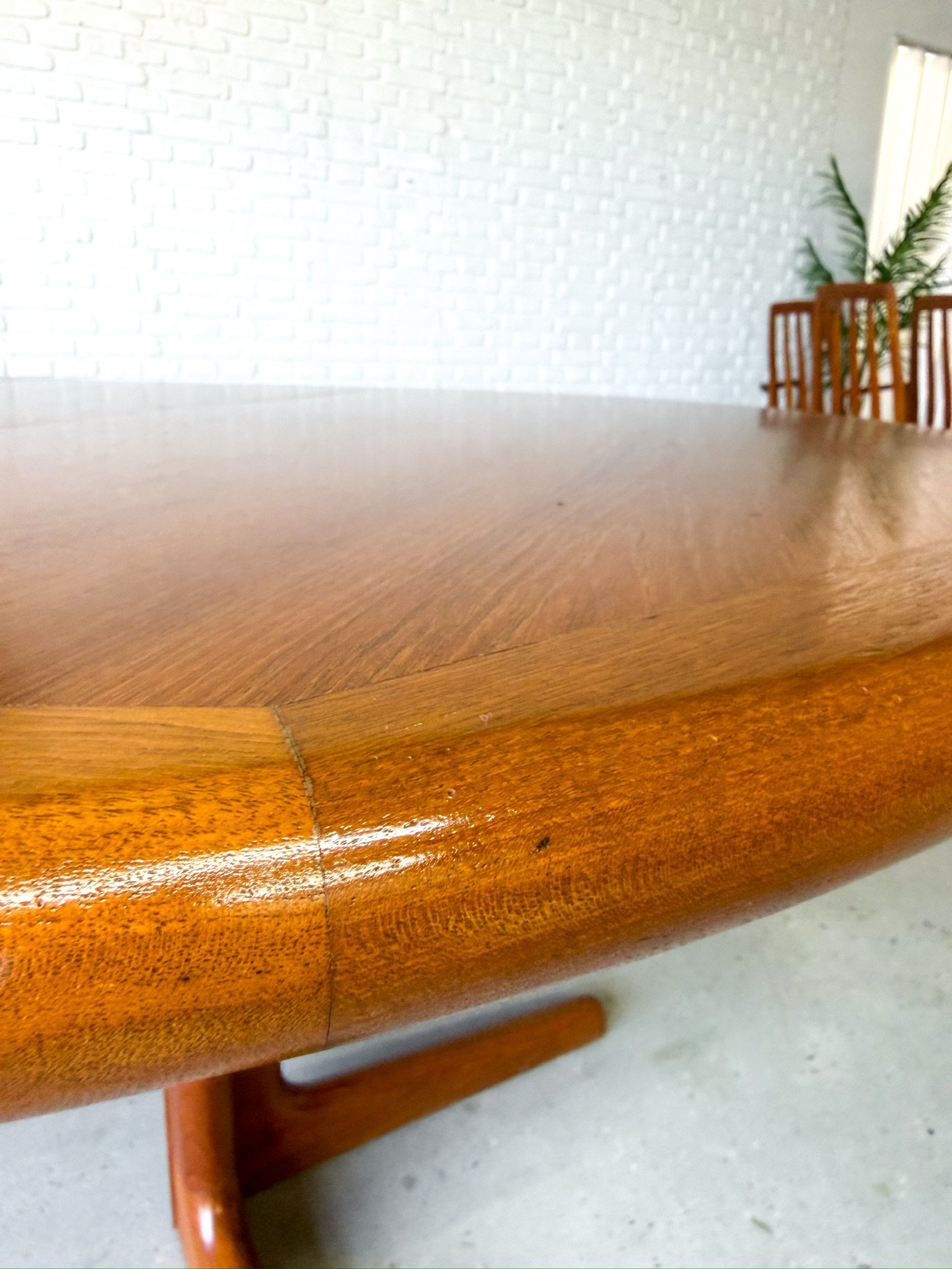 Danish teak circular dining table with two large leaves9.jpg