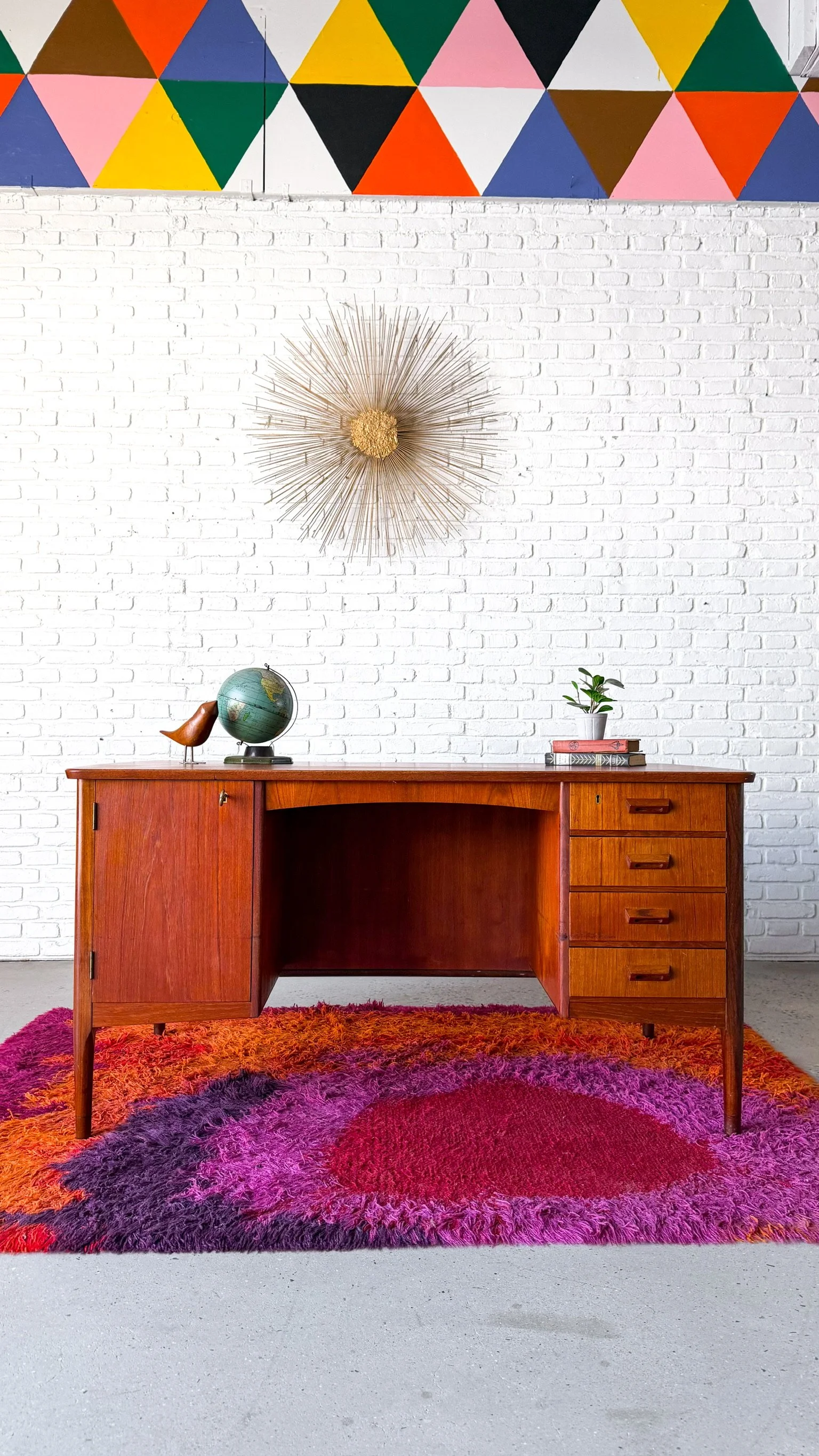 SVEND AAGE MADSEN STYLE DANISH TEAK DESK 1960S1.jpg