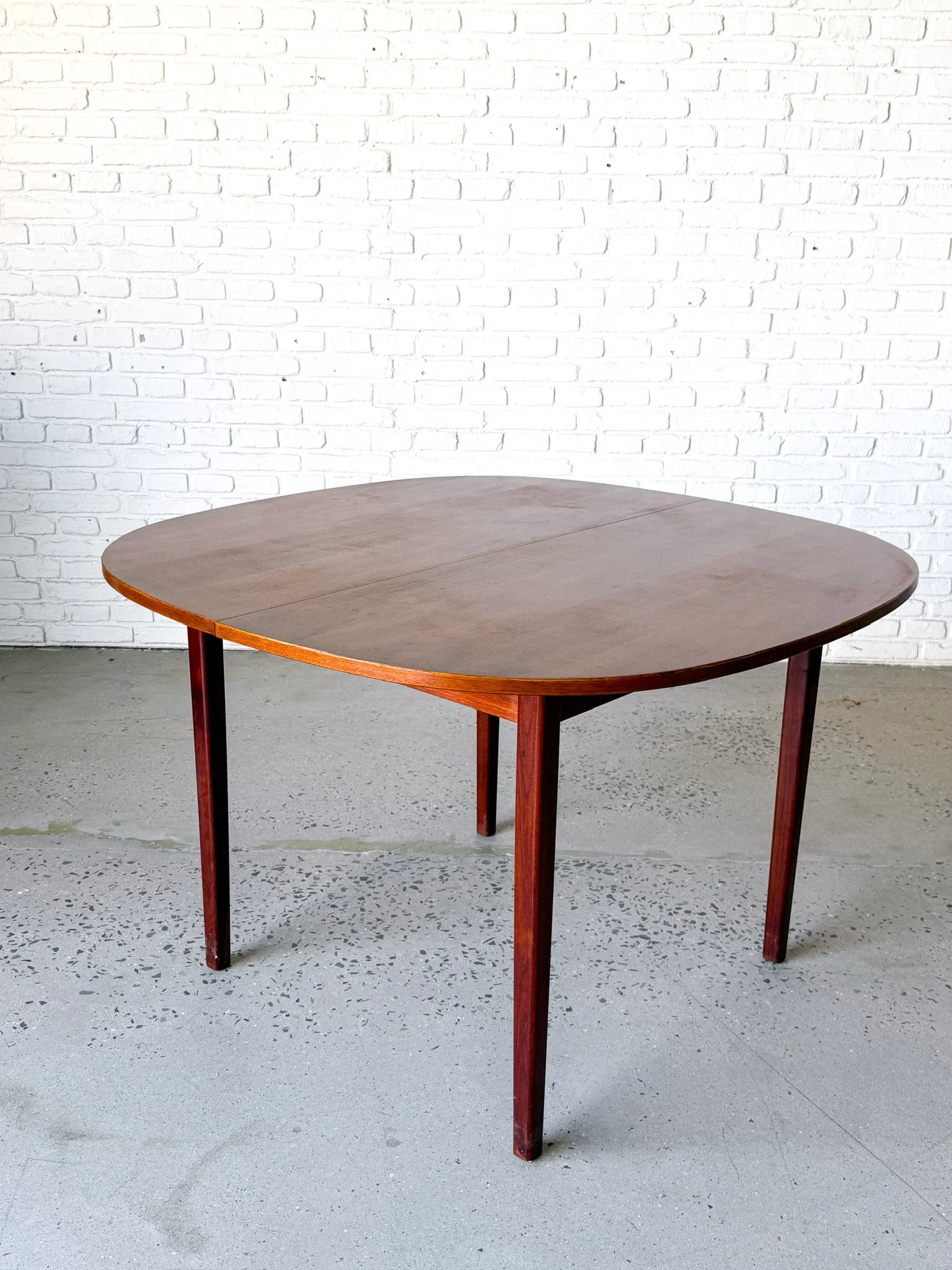 Founders Oiled Walnut Dining Table With Two Leaves4.jpg