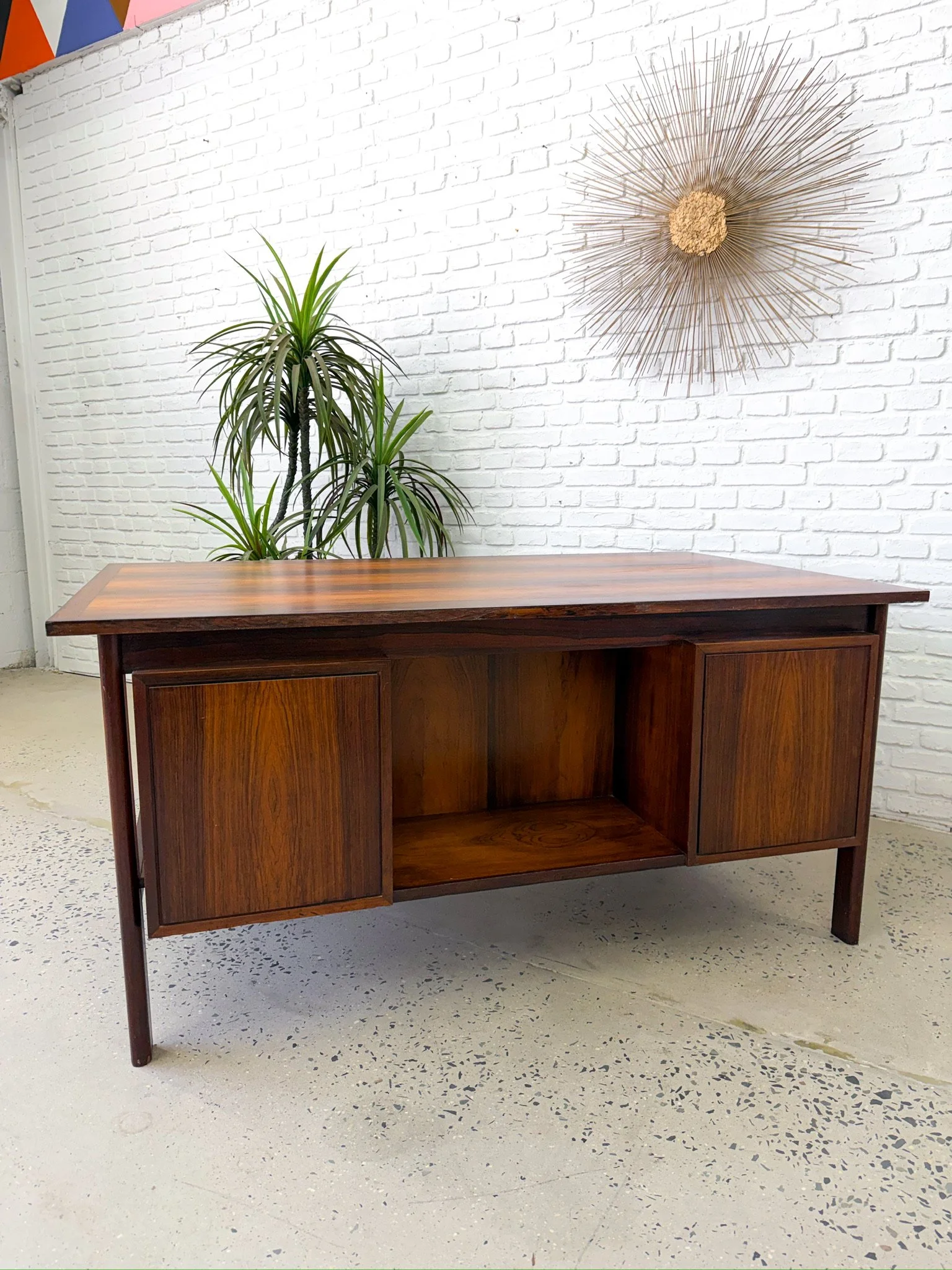 Rosewood Executive Desk20.jpg