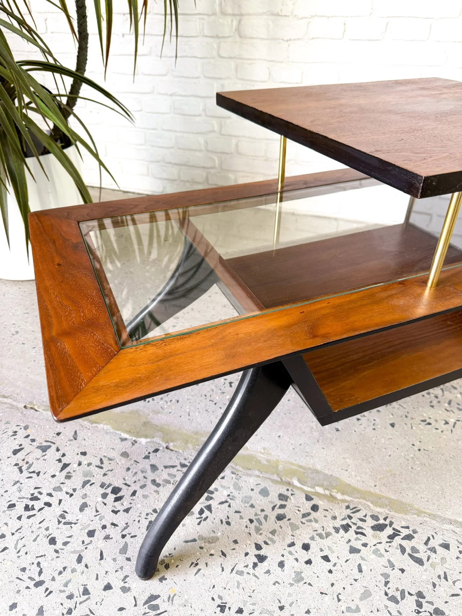 Sculptural Side Tables11.jpg