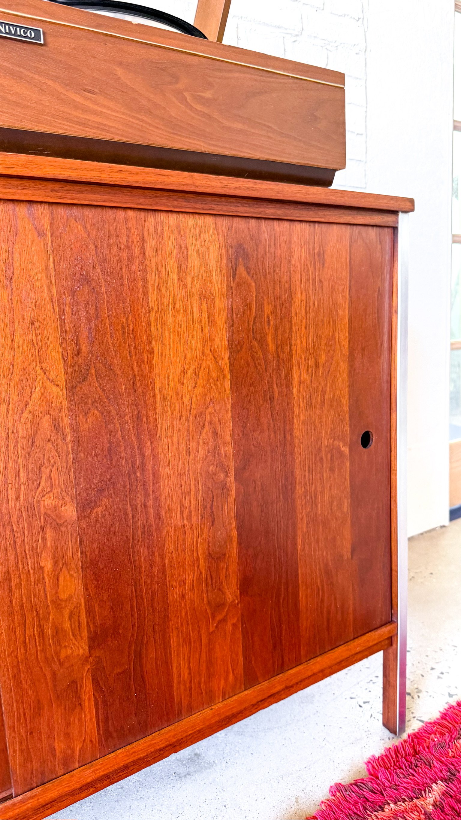 Paul McCobb Linear Group Walnut Credenzas8.jpg