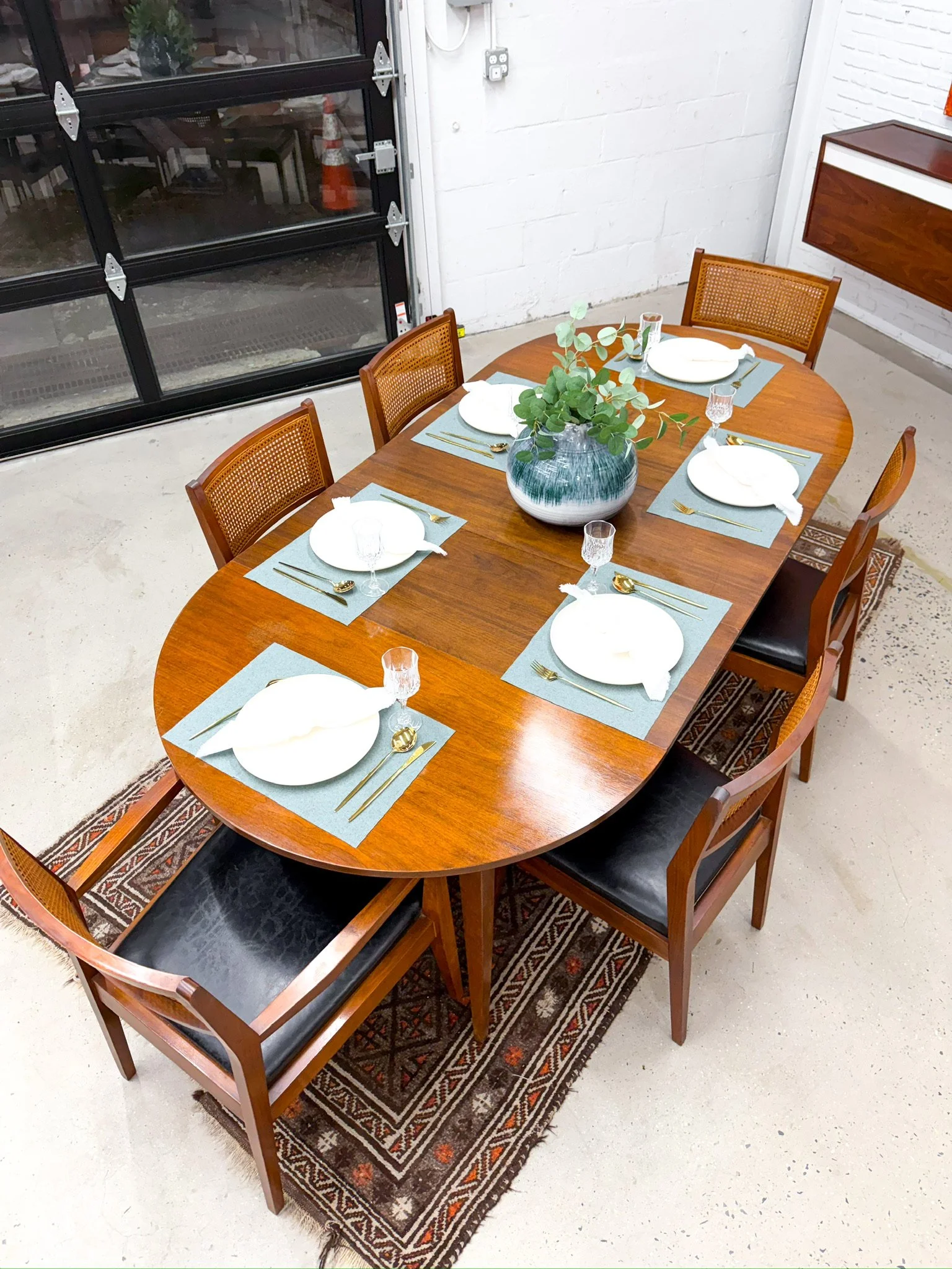 Round Walnut Mid Century Dining Table5.jpg