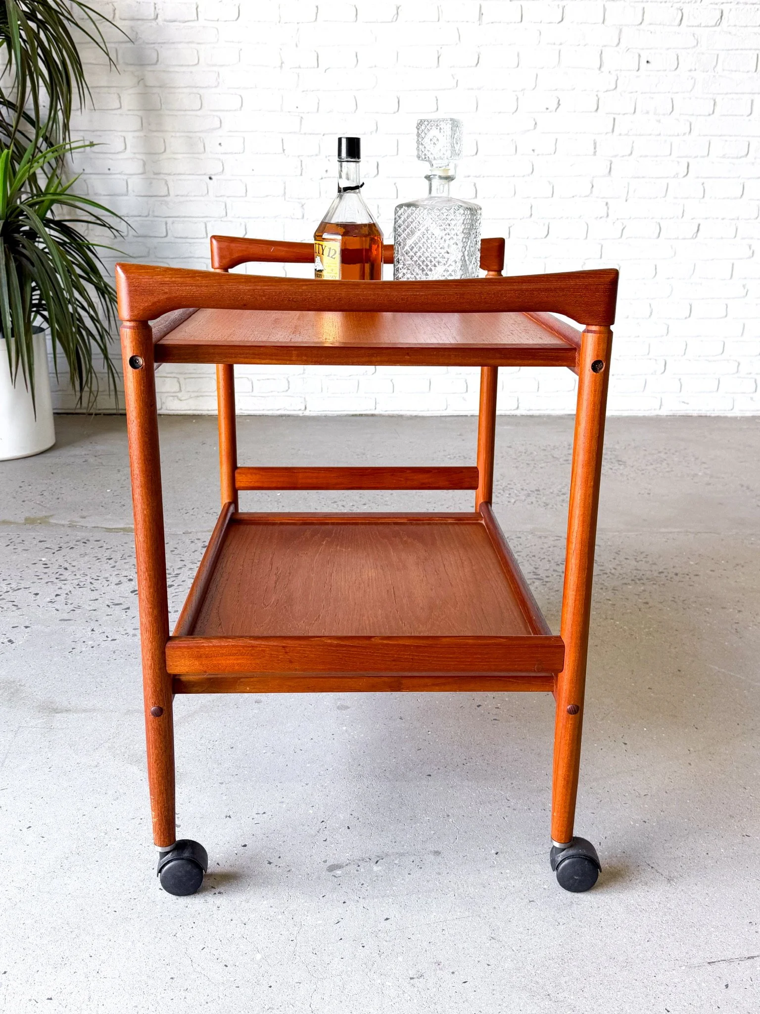 Danish Teak Bar cart 9.jpg