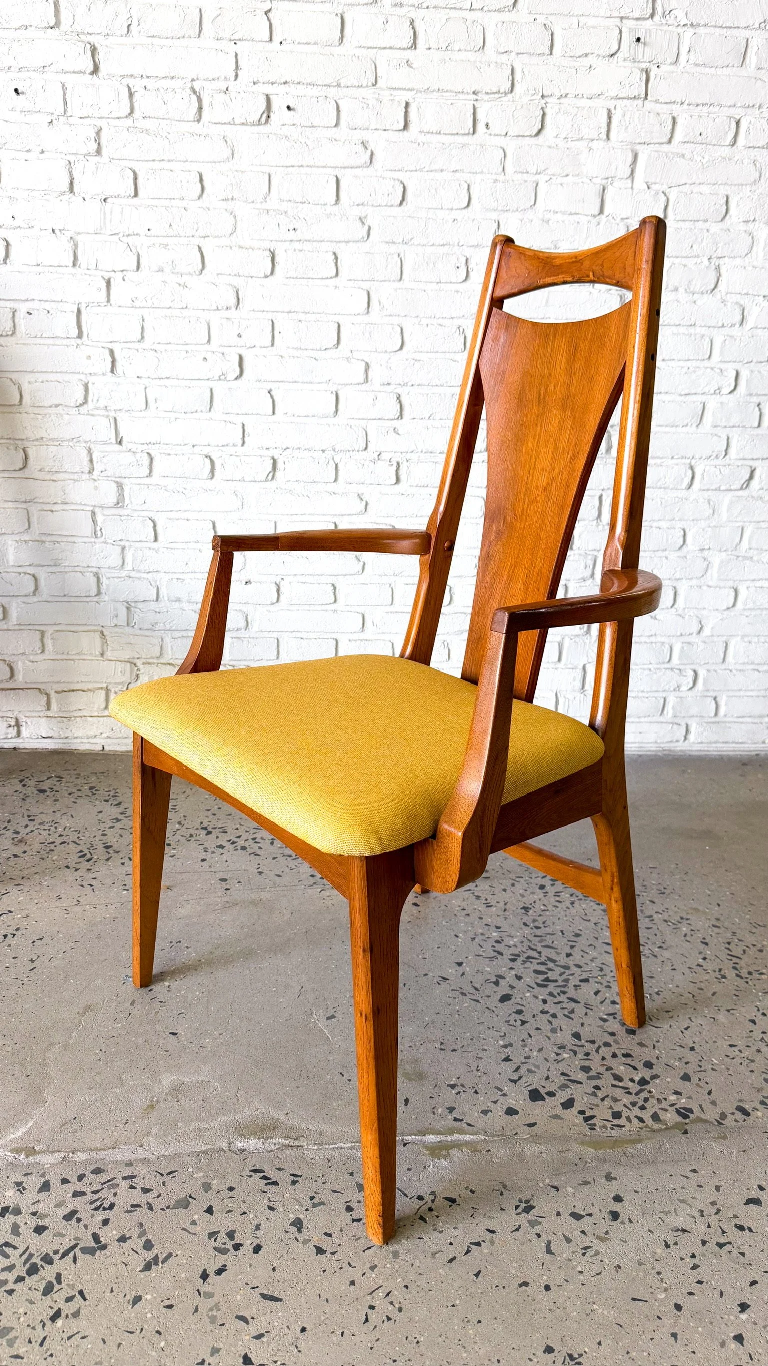 Young Manufacturing Dining Chairs Set of Six with New Upholstery8.jpg