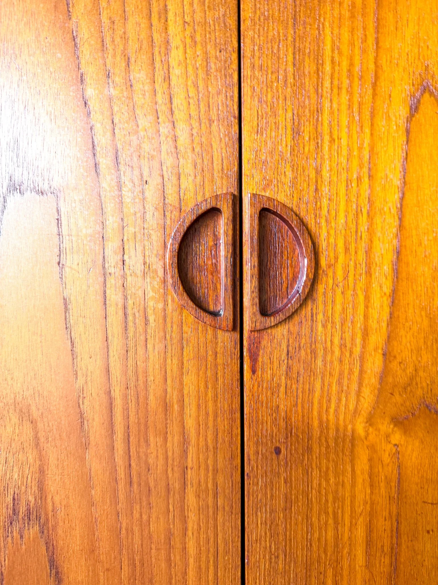 Johannes Andersen for Uldum Danish Teak Sideboard18.JPG