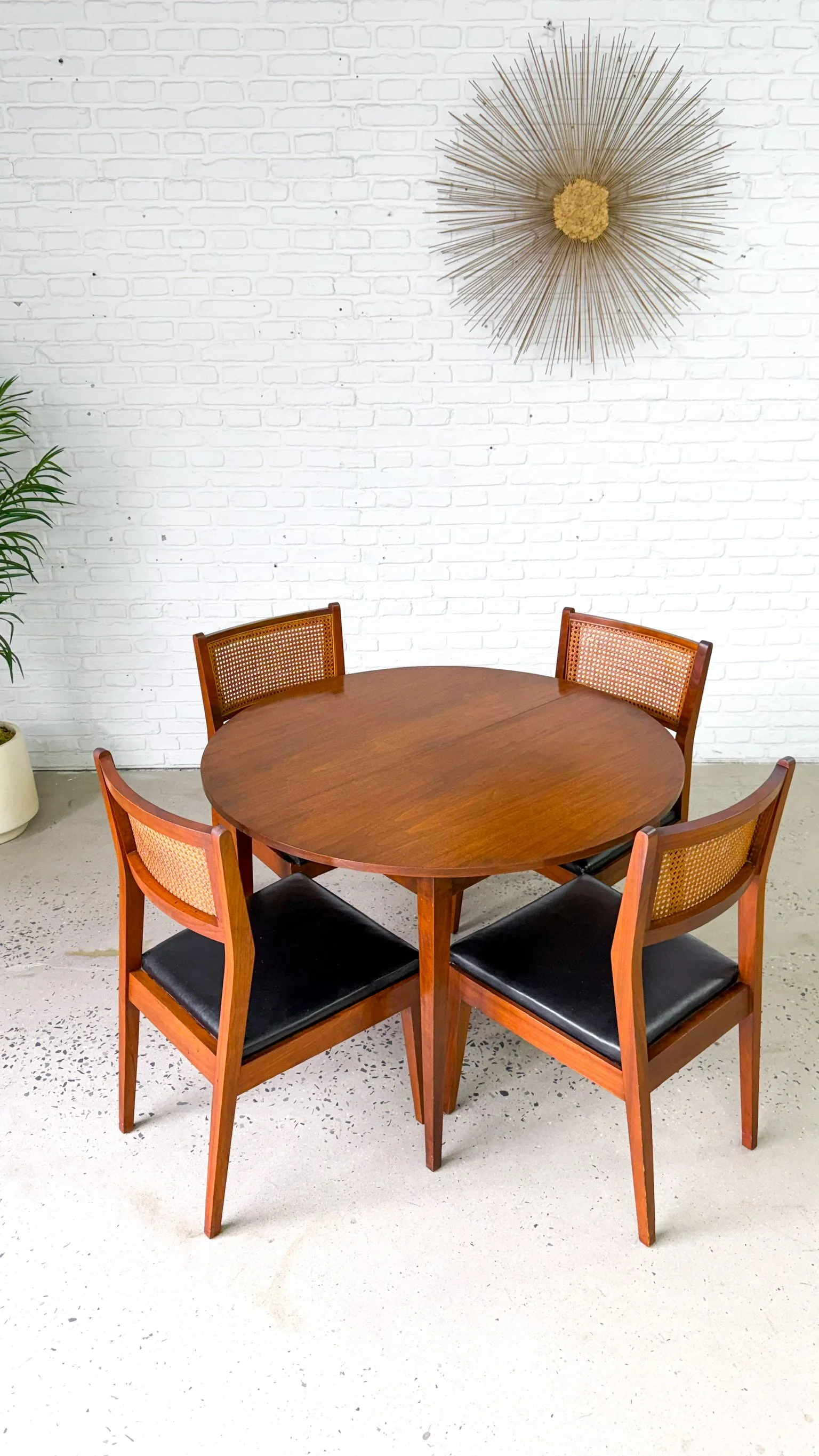 Round Walnut Mid Century Dining Table18.jpg