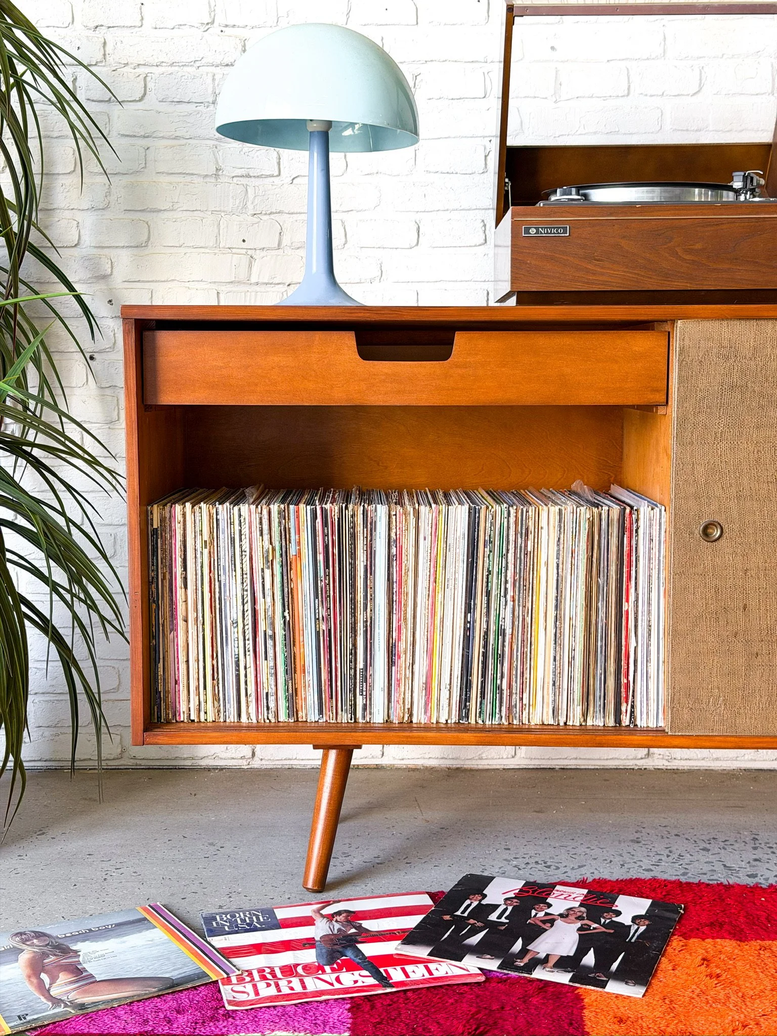 Paul McCobb Credenza and Record Cabinet35.jpg