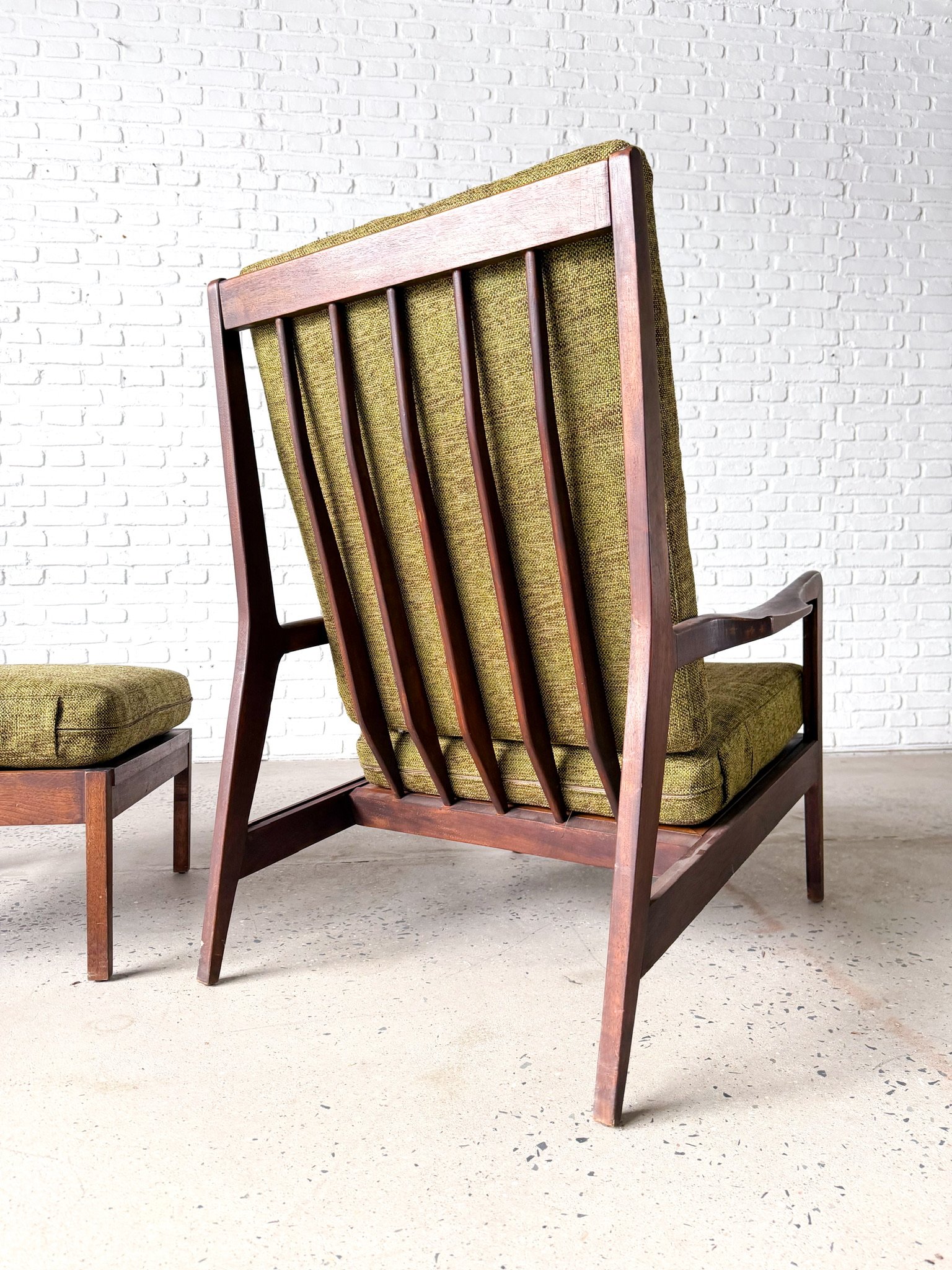 Mid Century Highback Lounge Chair7.jpg